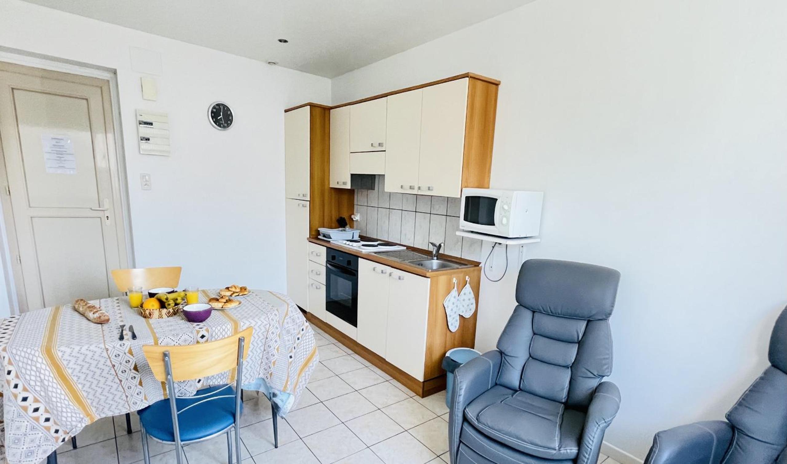 Apartment - Ground Floor photo 1