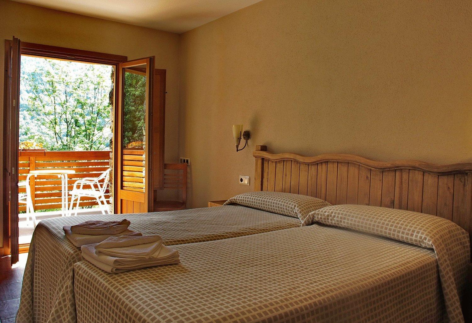 Twin Room - Photo 1