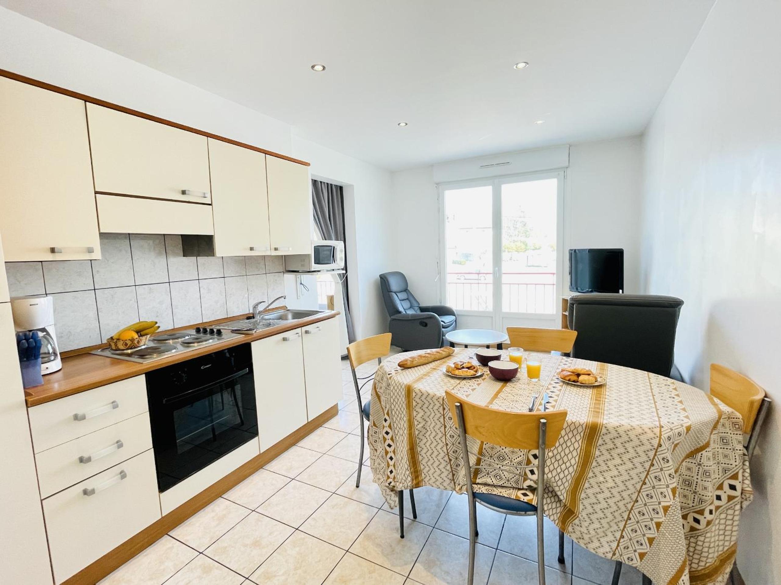 Apartment - Split Level photo 1