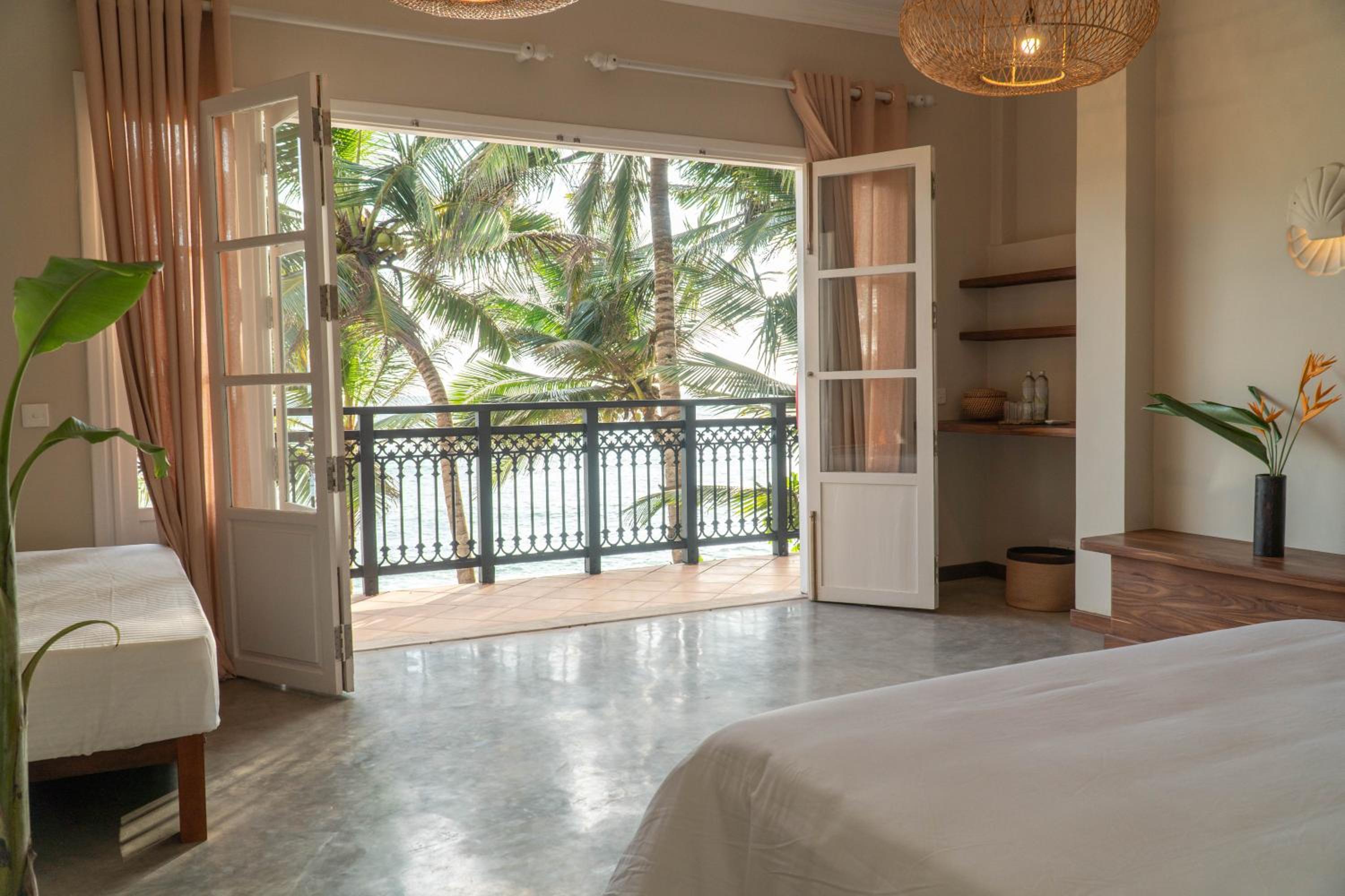 Family Room with Sea View