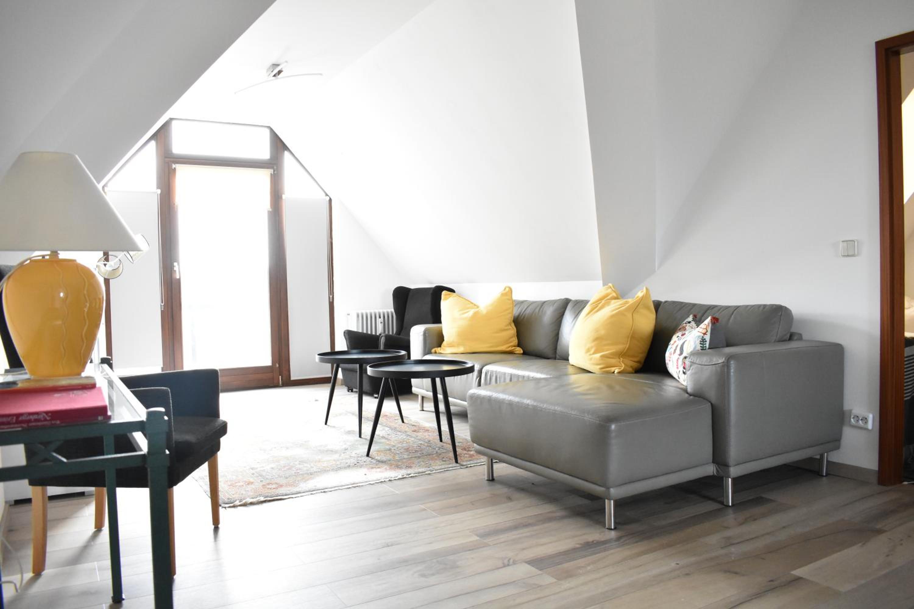 Two-Bedroom Apartment - Photo 6