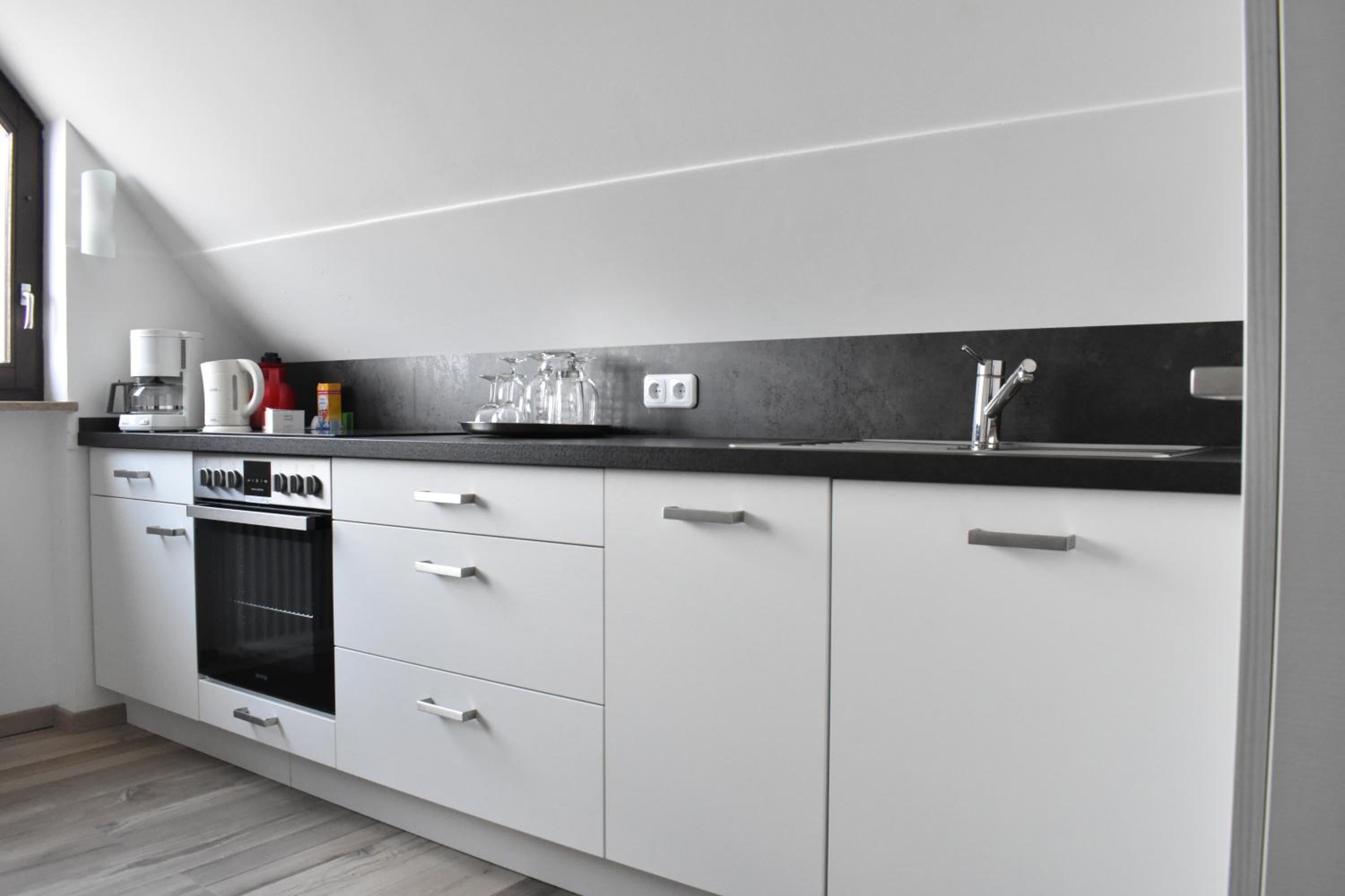 Two-Bedroom Apartment - Photo 8