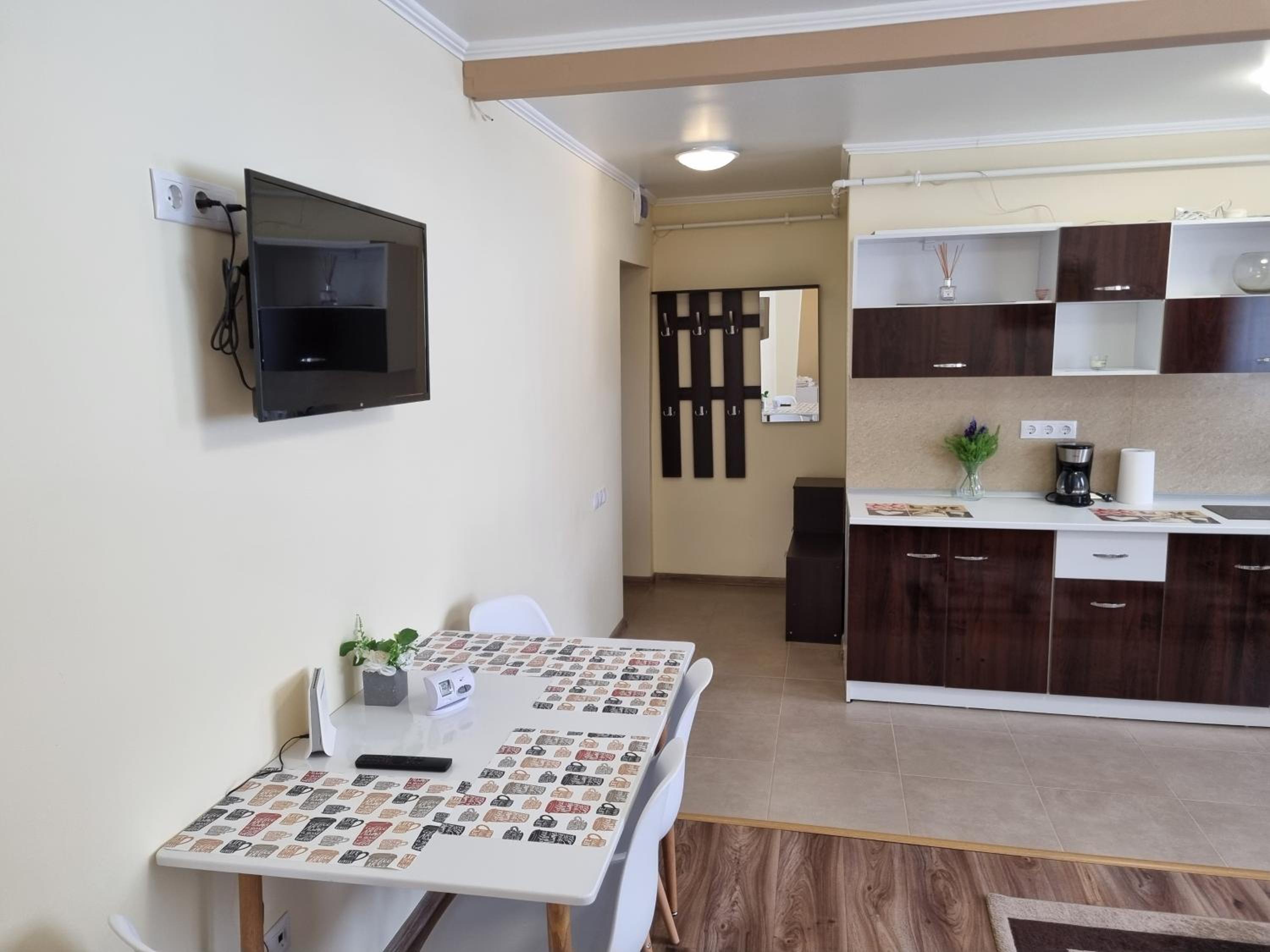 One-Bedroom Apartment - Photo 10