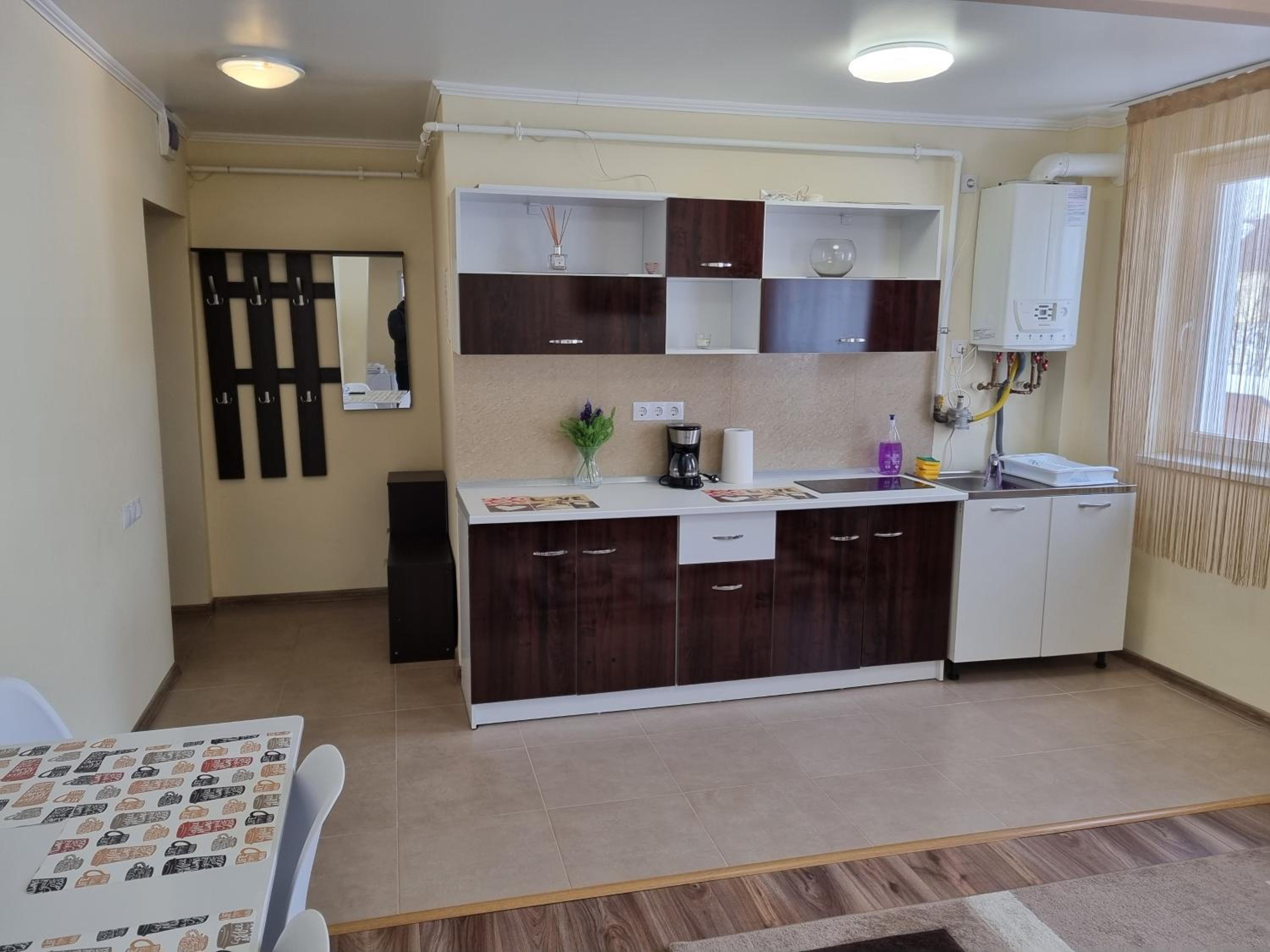 One-Bedroom Apartment - Photo 13
