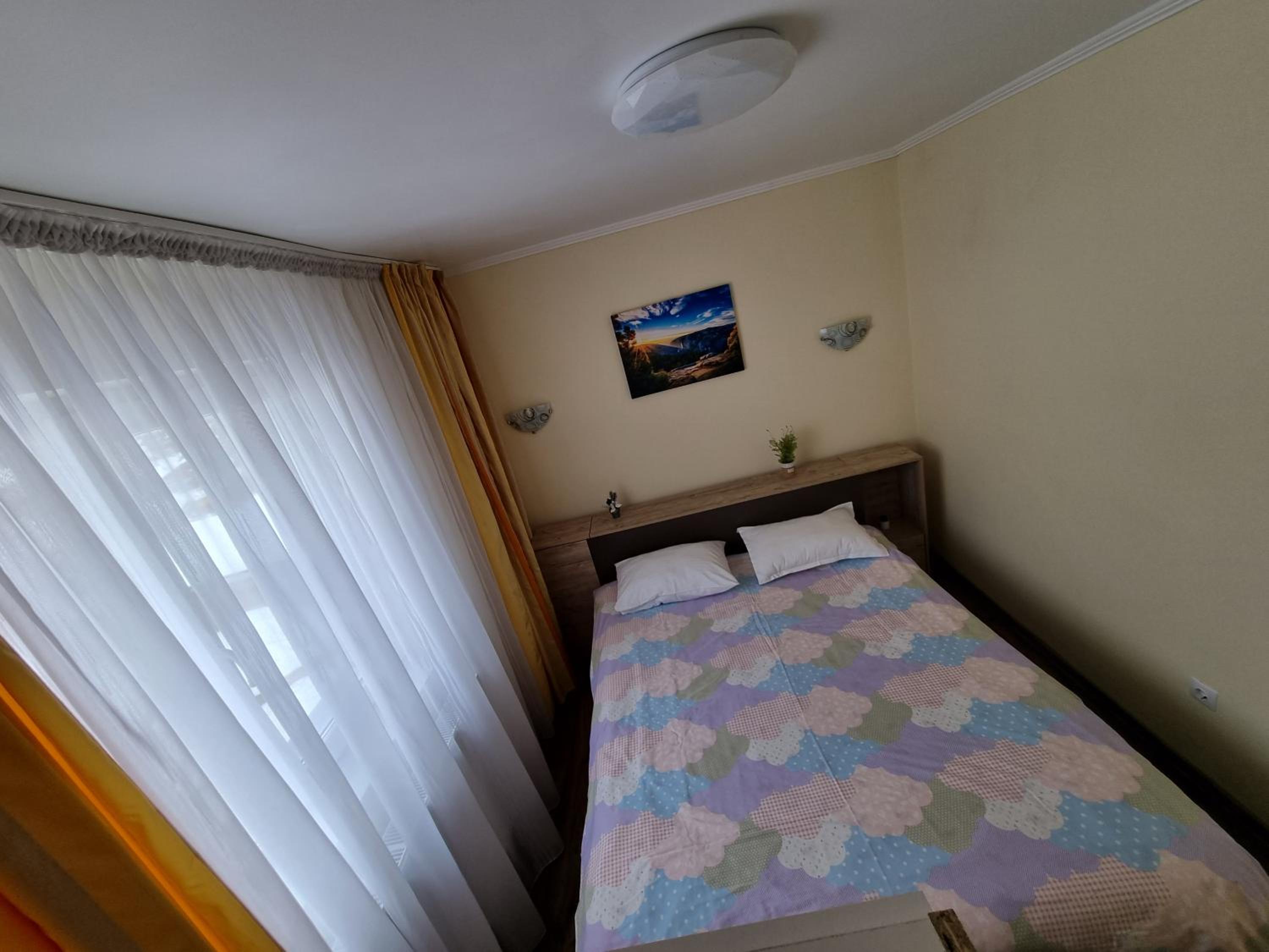 One-Bedroom Apartment - Photo 19