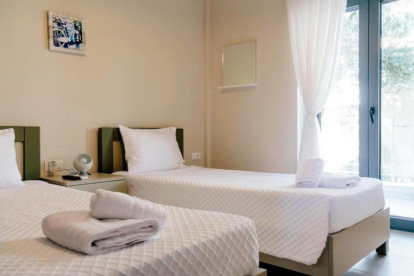 Villa with Sea View photo 2