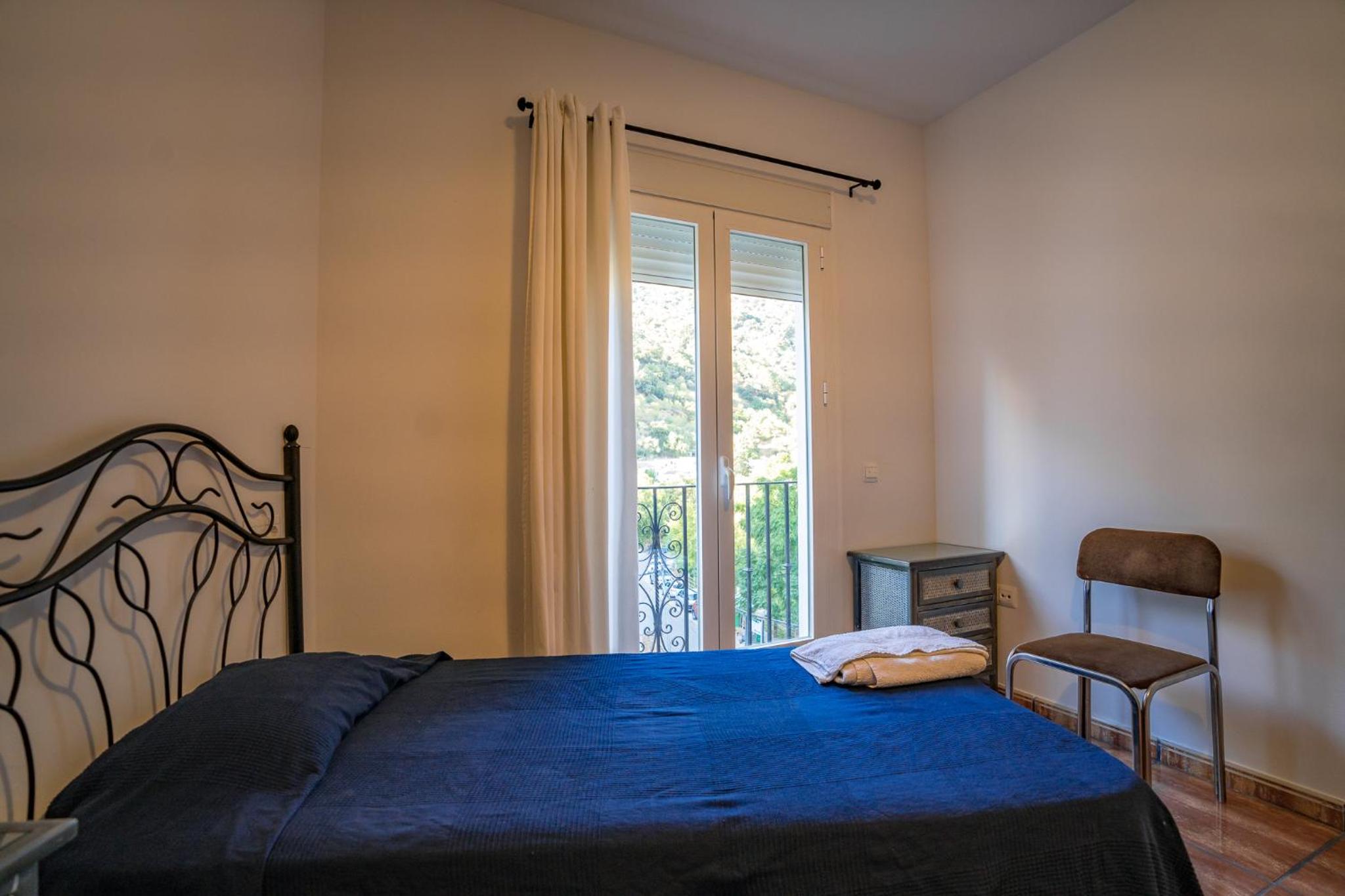 Two-Bedroom Apartment - Photo 10