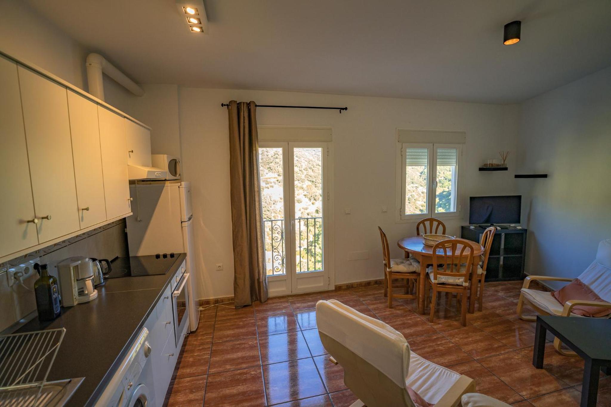 Two-Bedroom Apartment - Photo 4