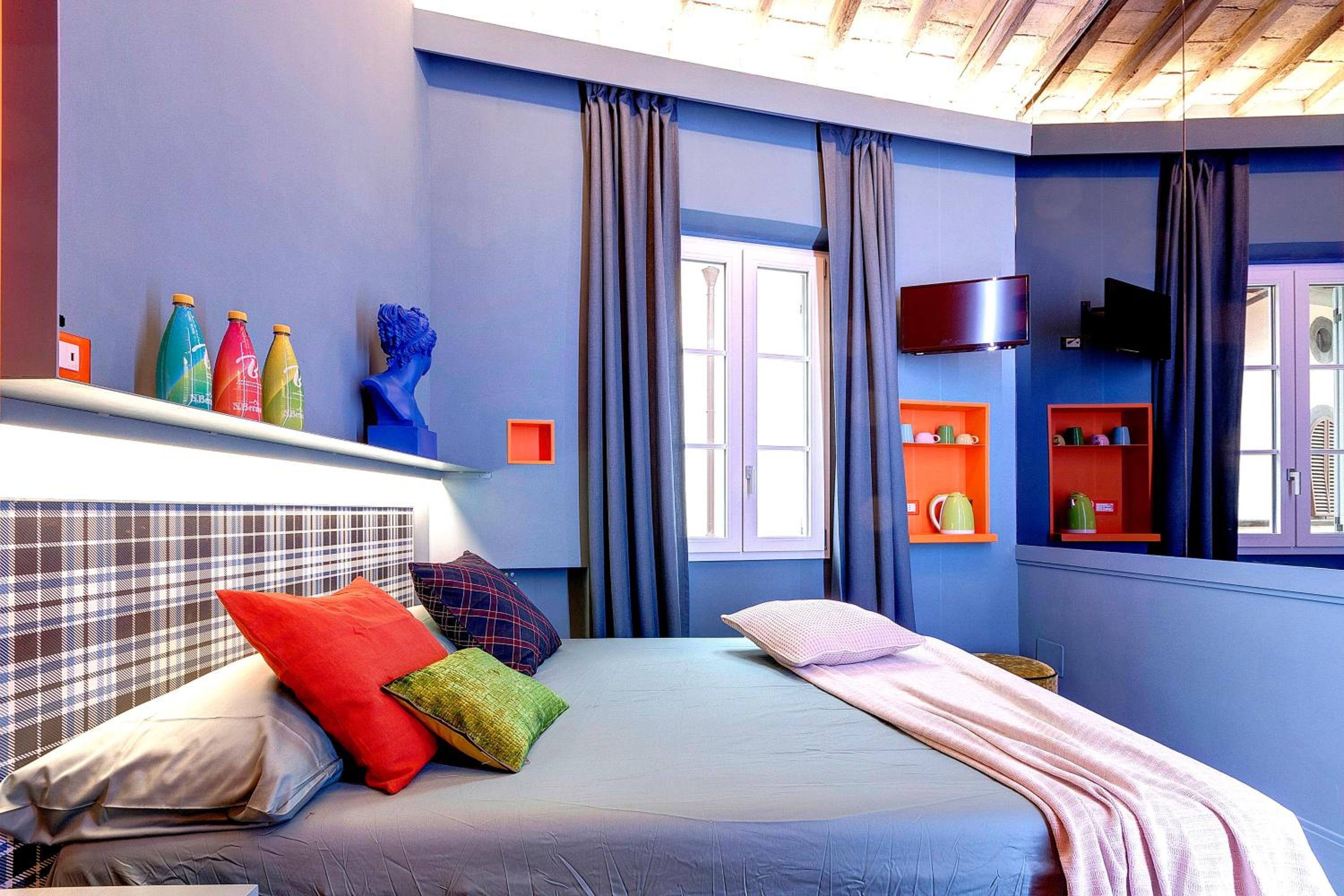 Studio Apartment photo 3