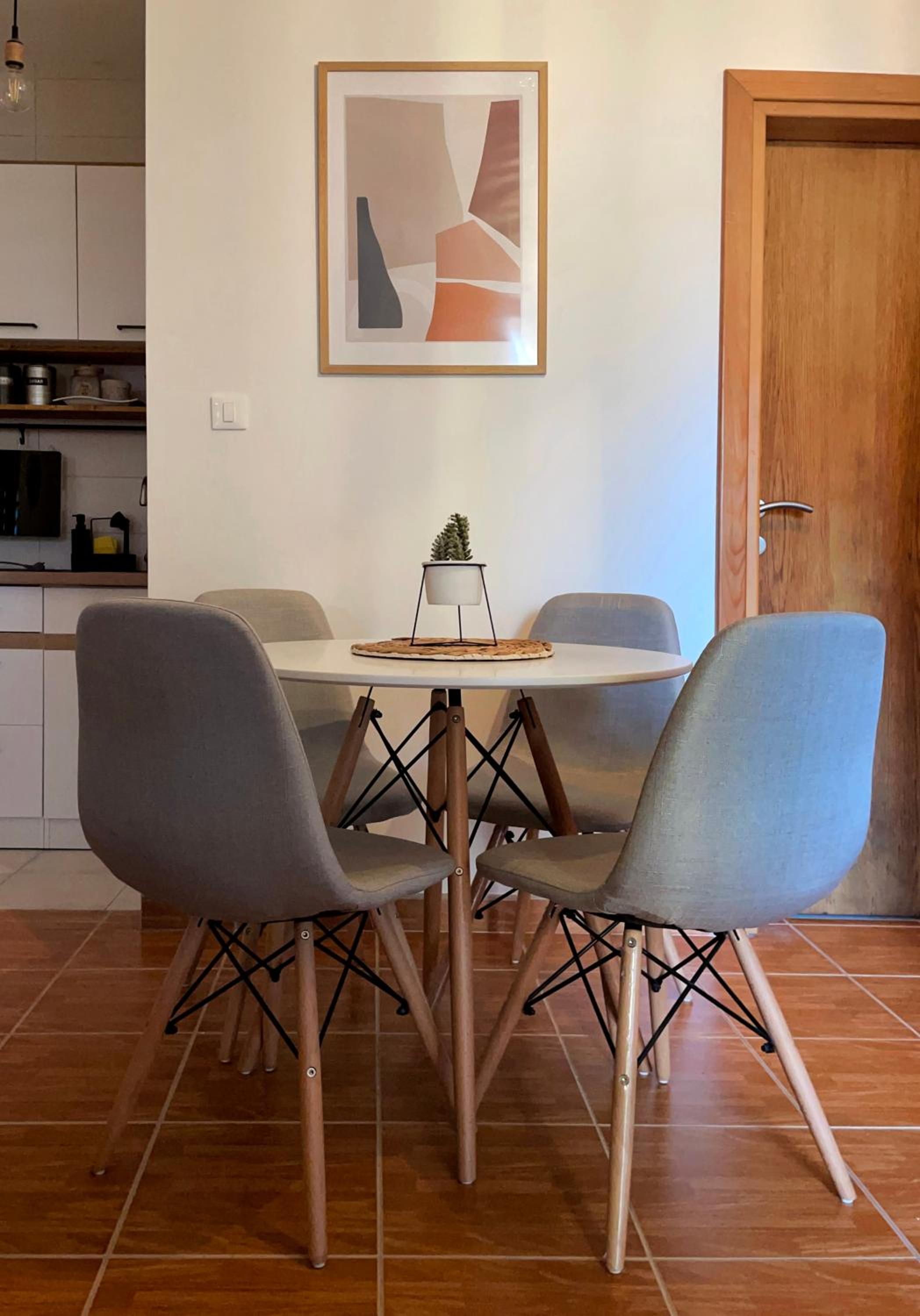 One-Bedroom Apartment - Photo 10