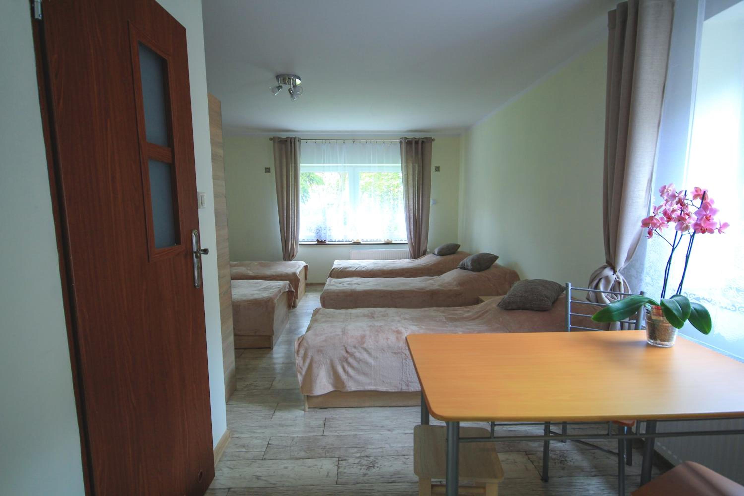 Mixed Dormitory Room