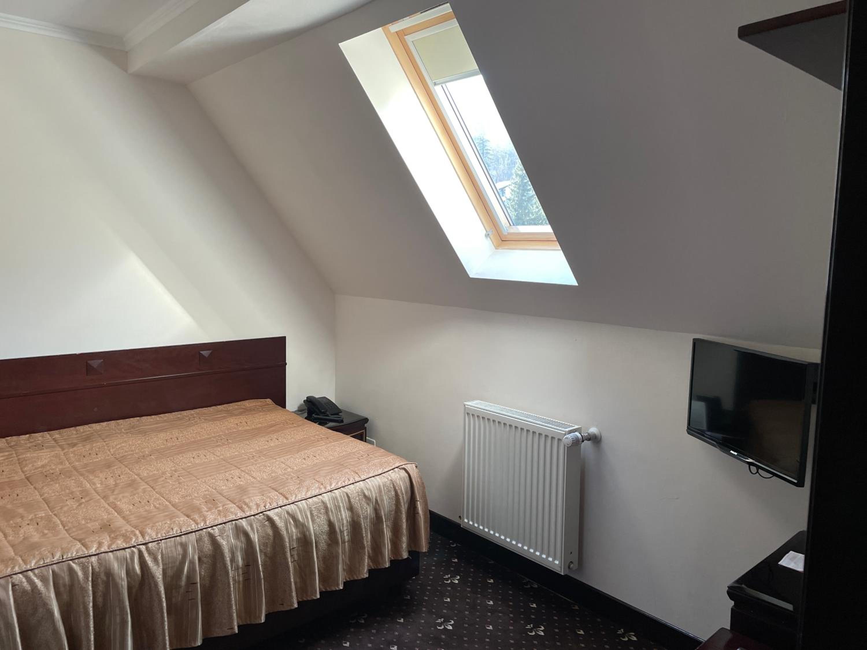 Two-Bedroom Family Suite (2 Adults + 2 Children) - Photo 3