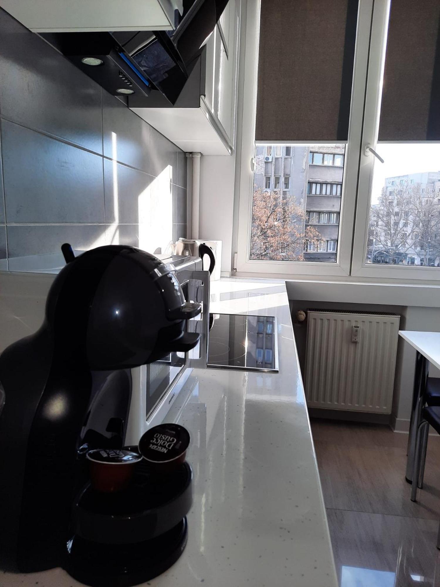 One-Bedroom Apartment - Photo 3