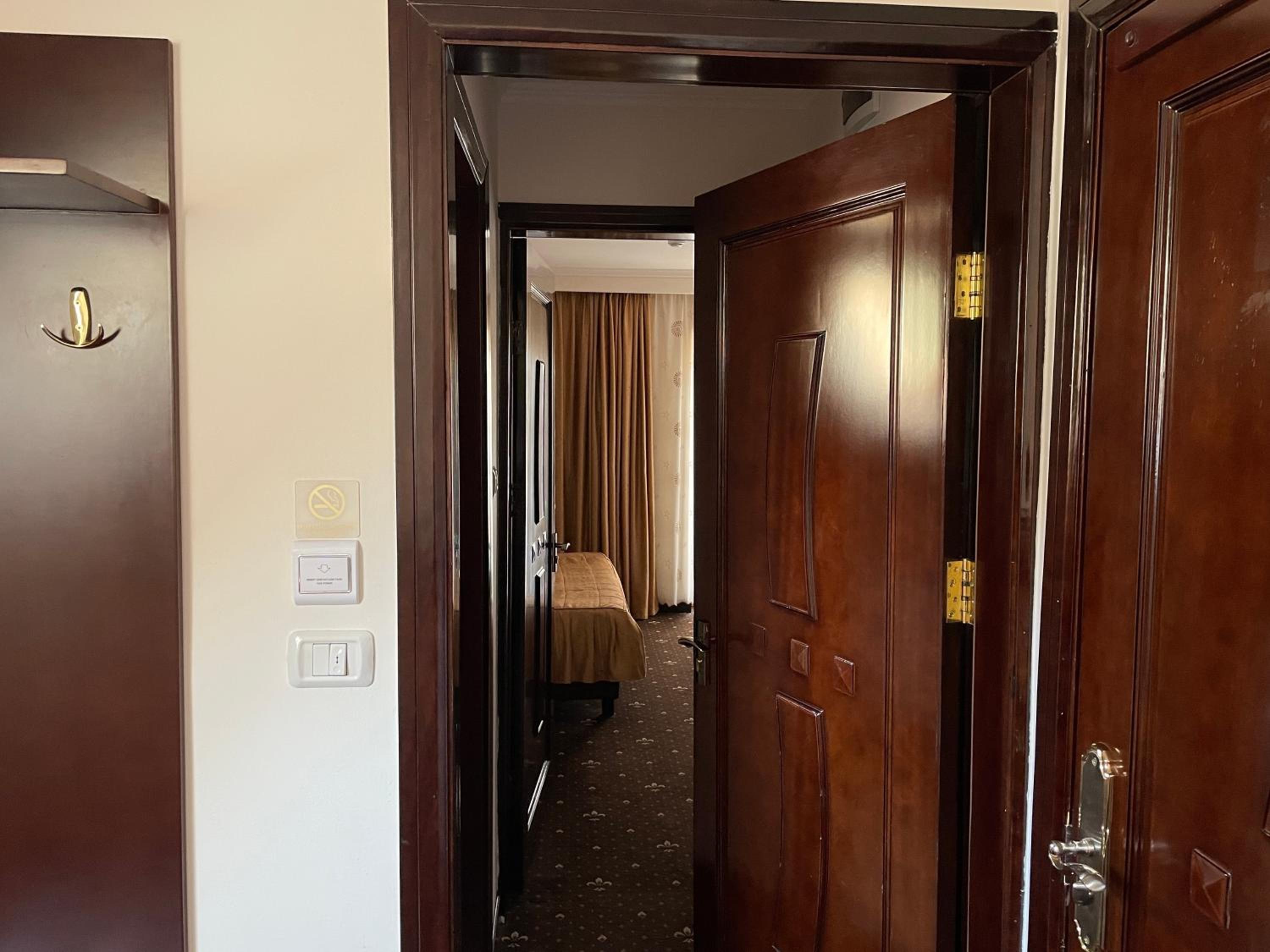 Two-Bedroom Family Suite (2 Adults + 2 Children) - Photo 6