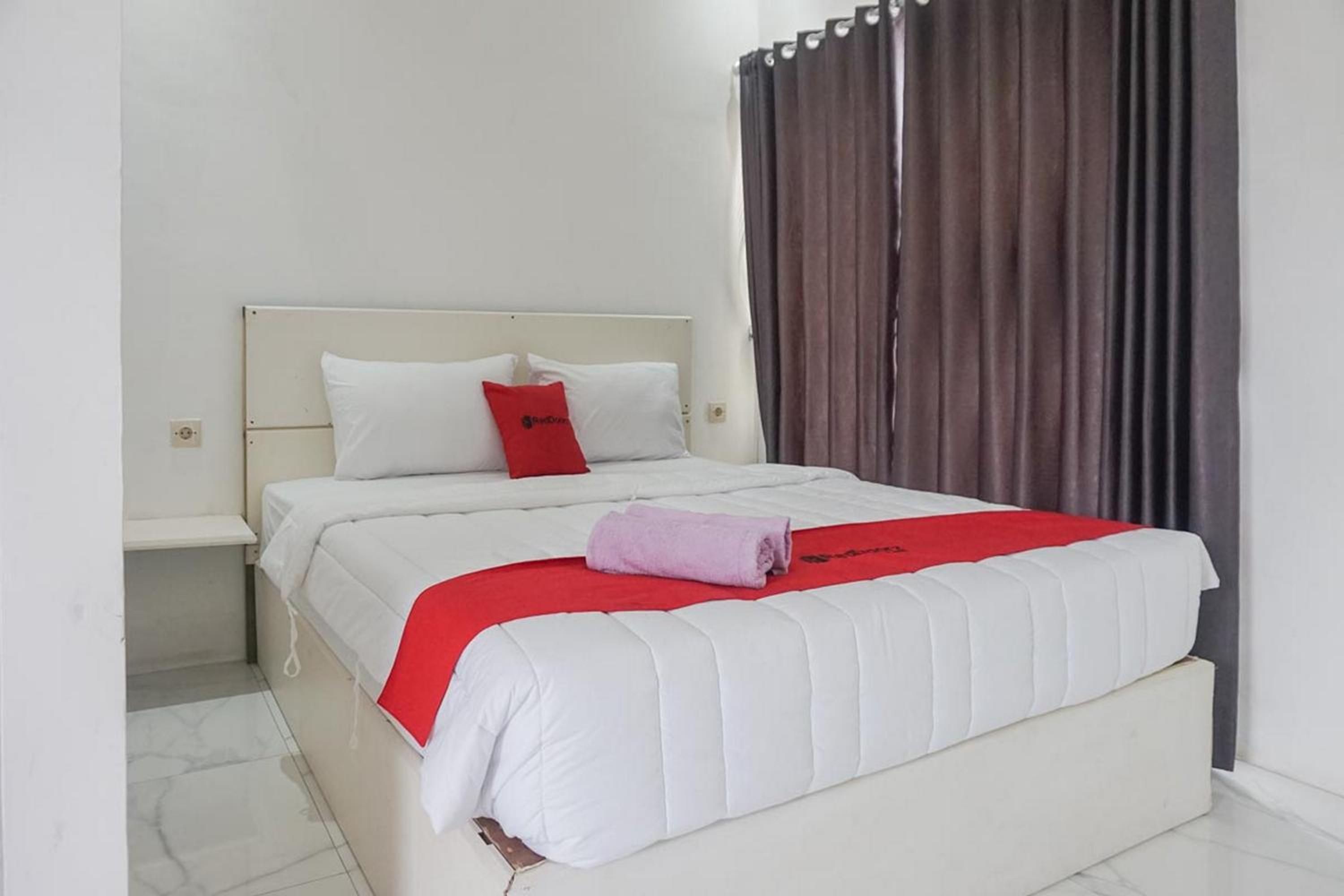 Standard Double Room - Photo 6