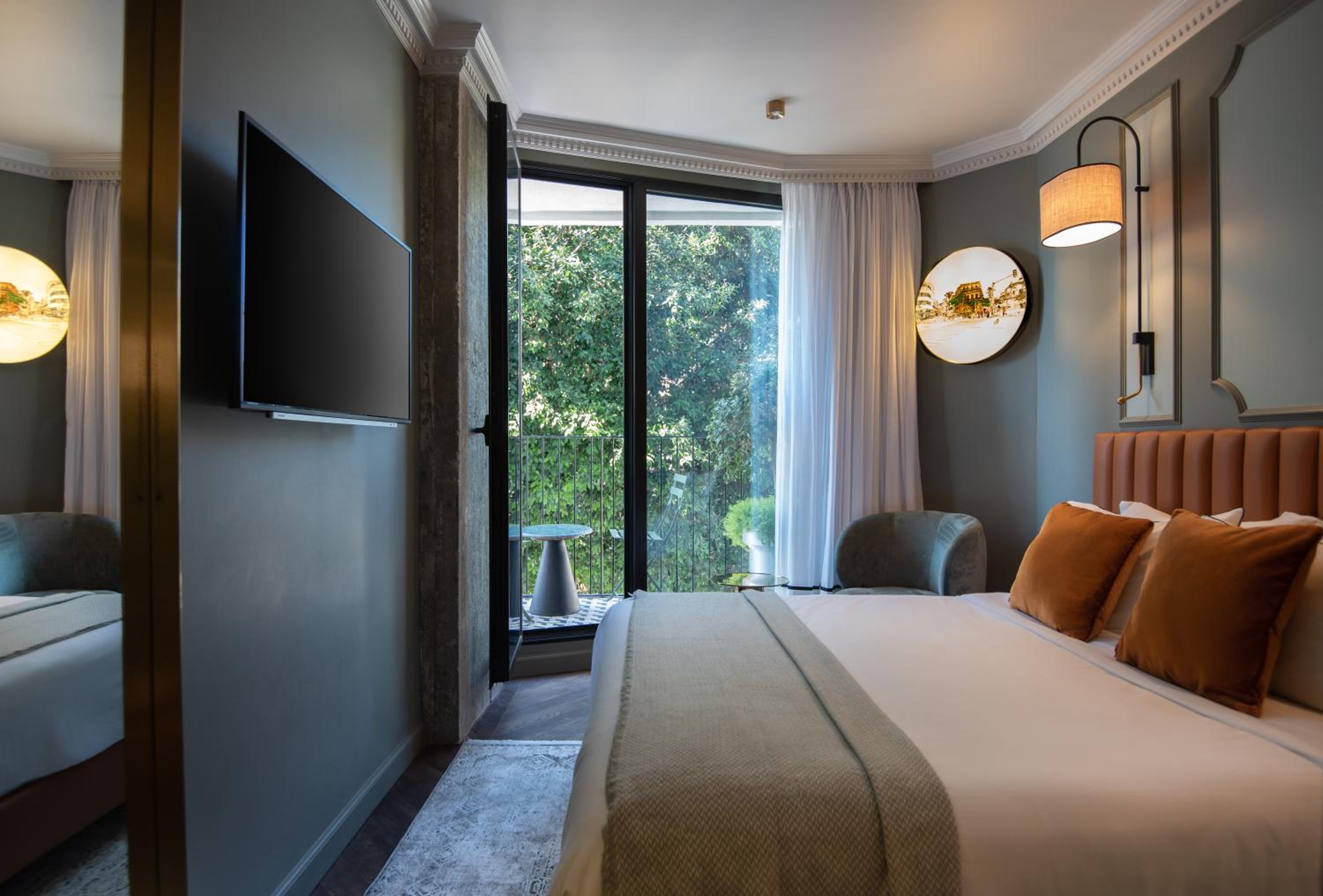 Deluxe Double Room - Photo 1