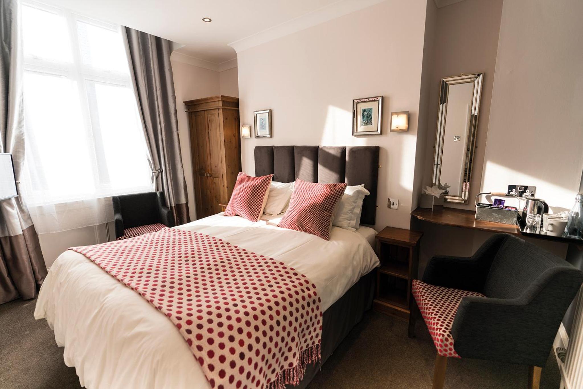 Double Room - Photo 1