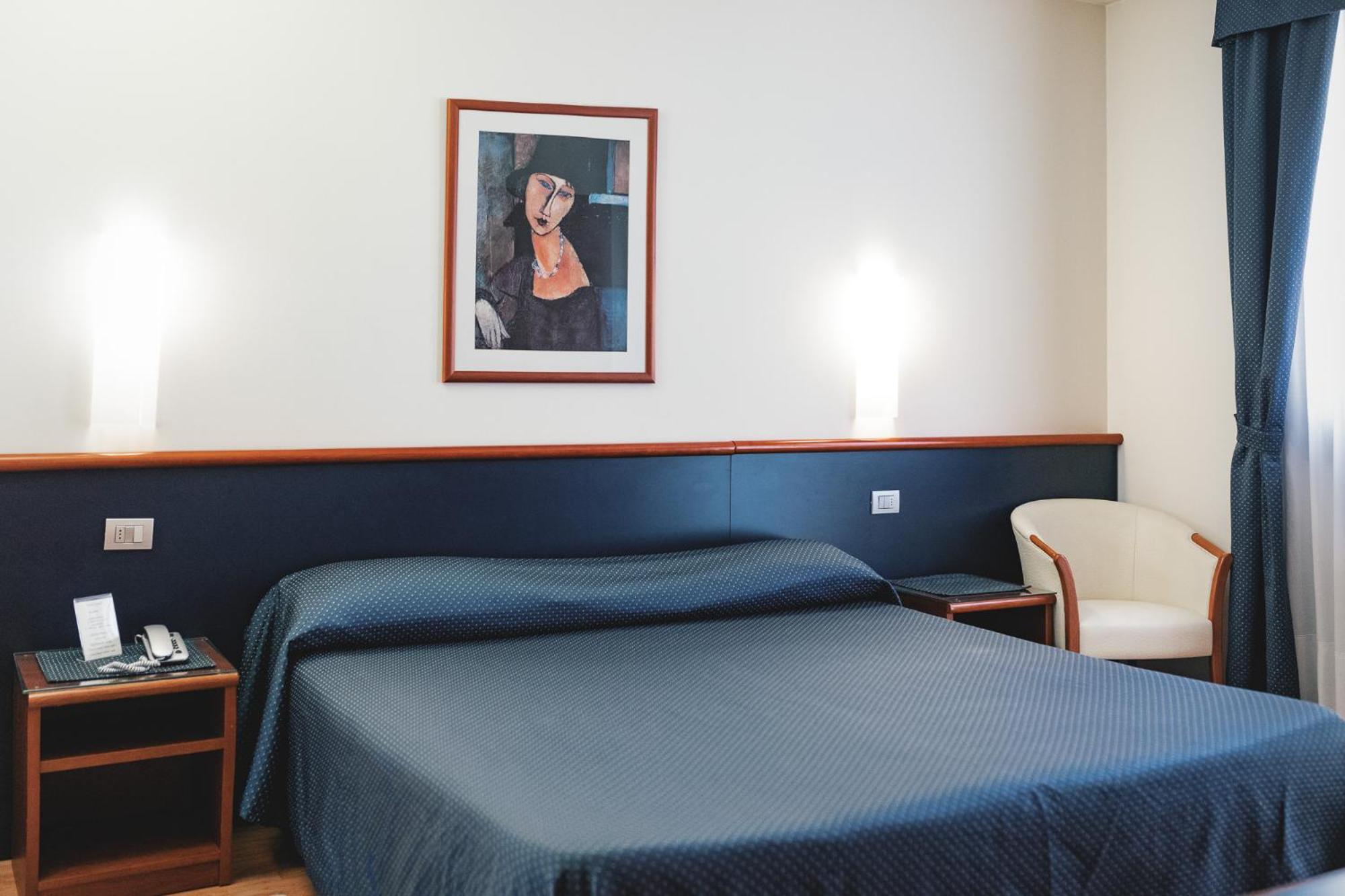 Single Room photo 1
