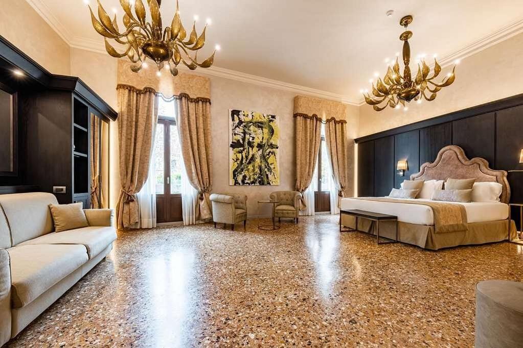 Suite mit Balkon