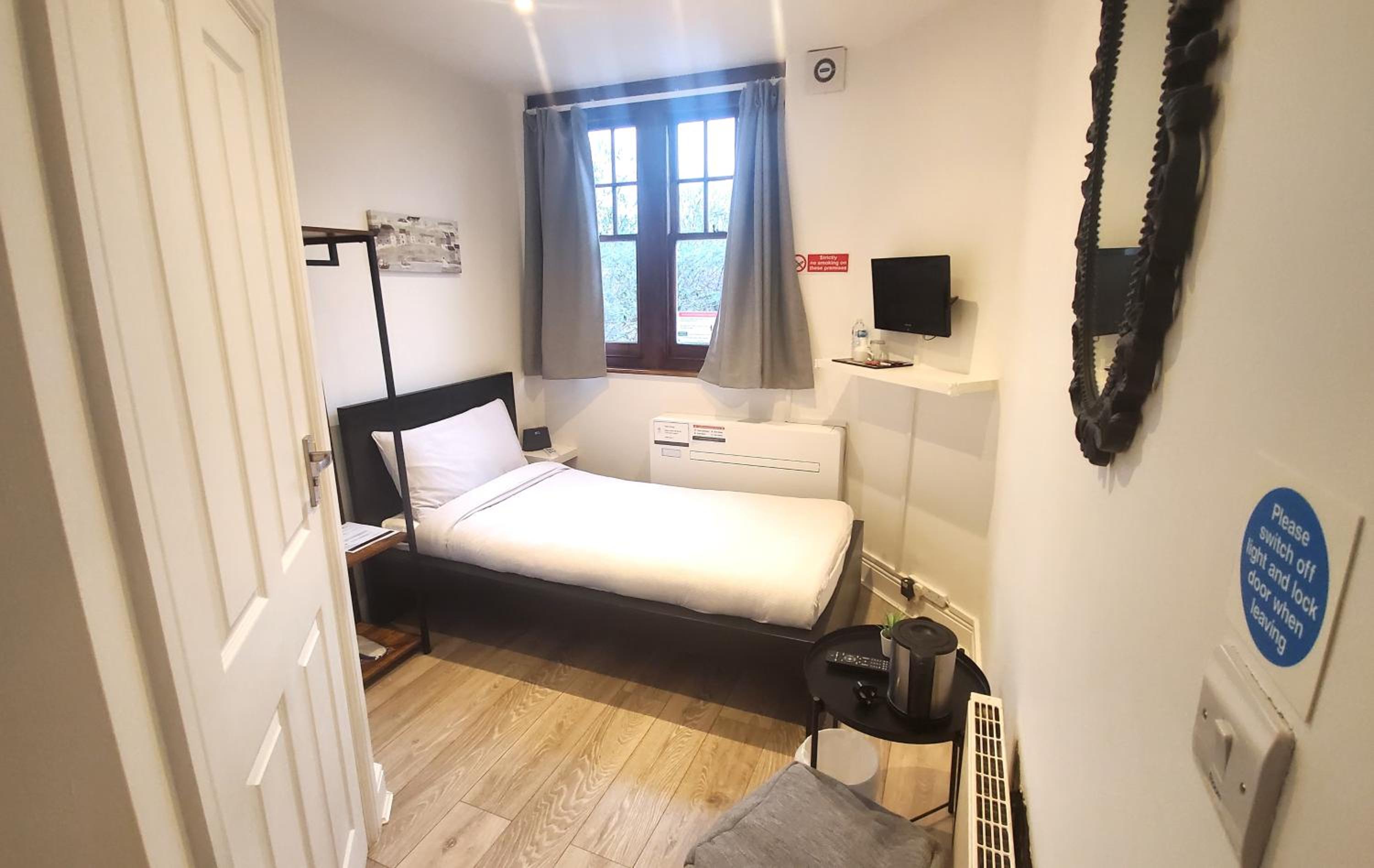 Single Room