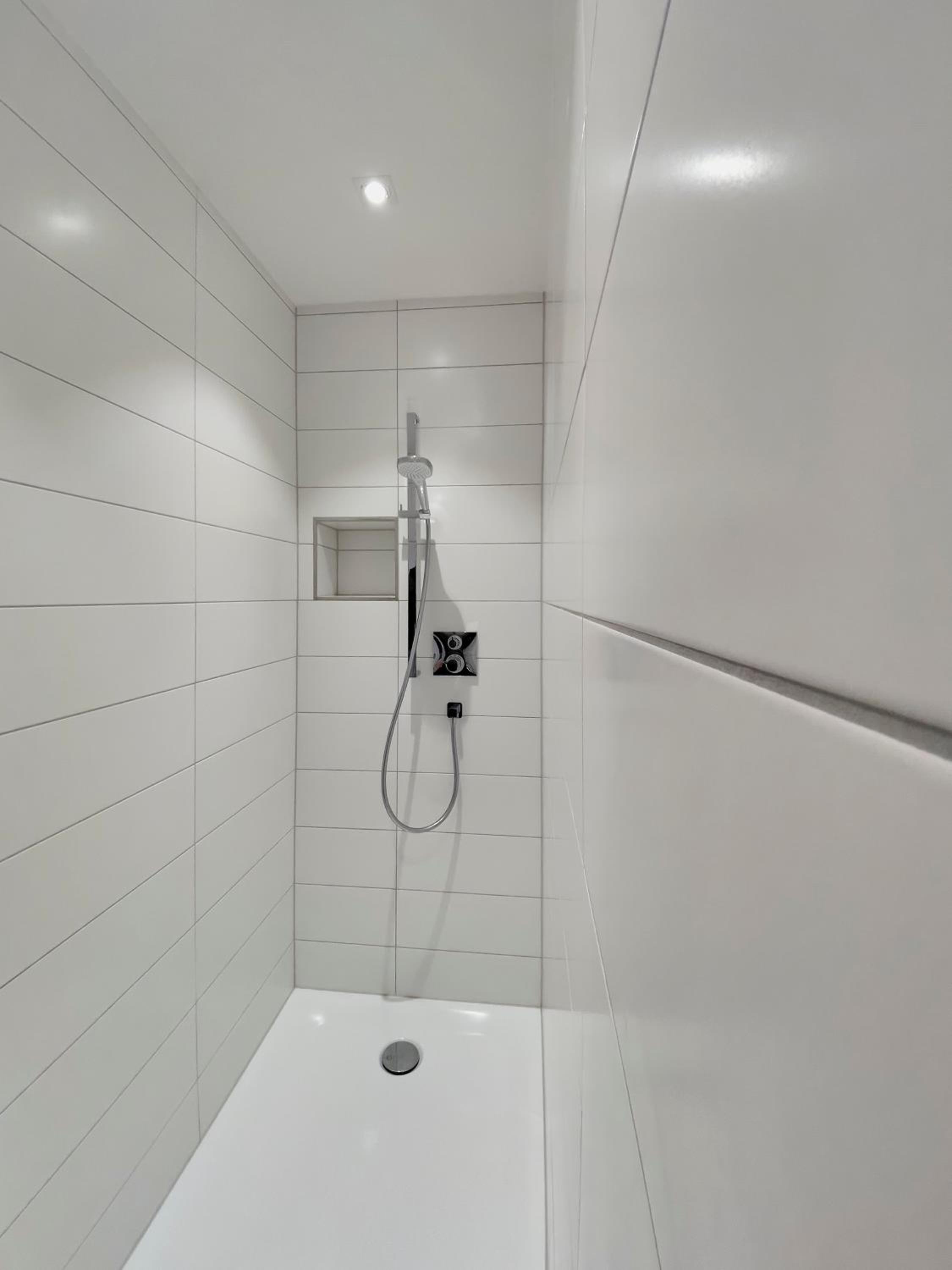 One-Bedroom Apartment - Photo 13