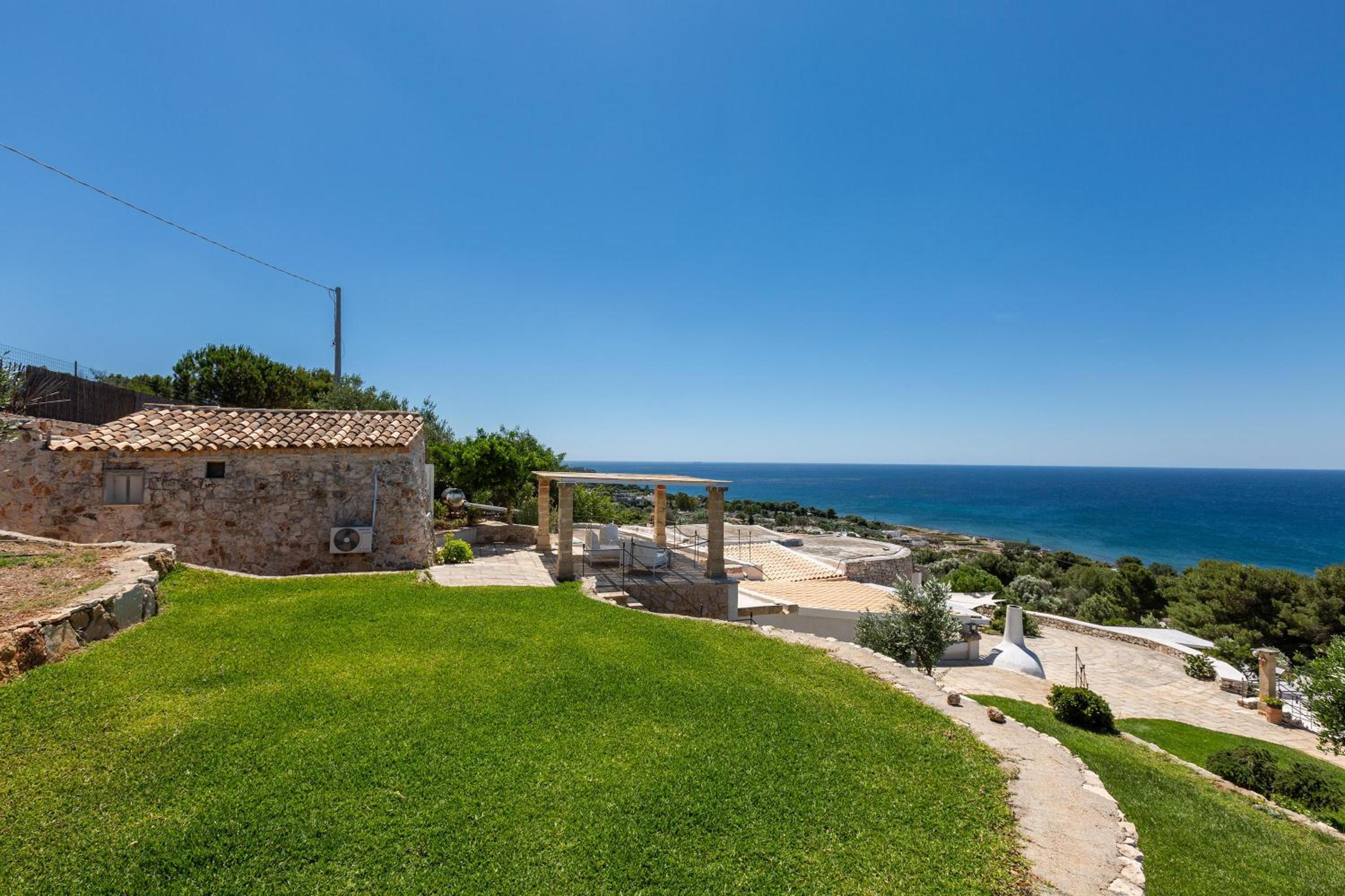 Villa with Private Pool photo 3