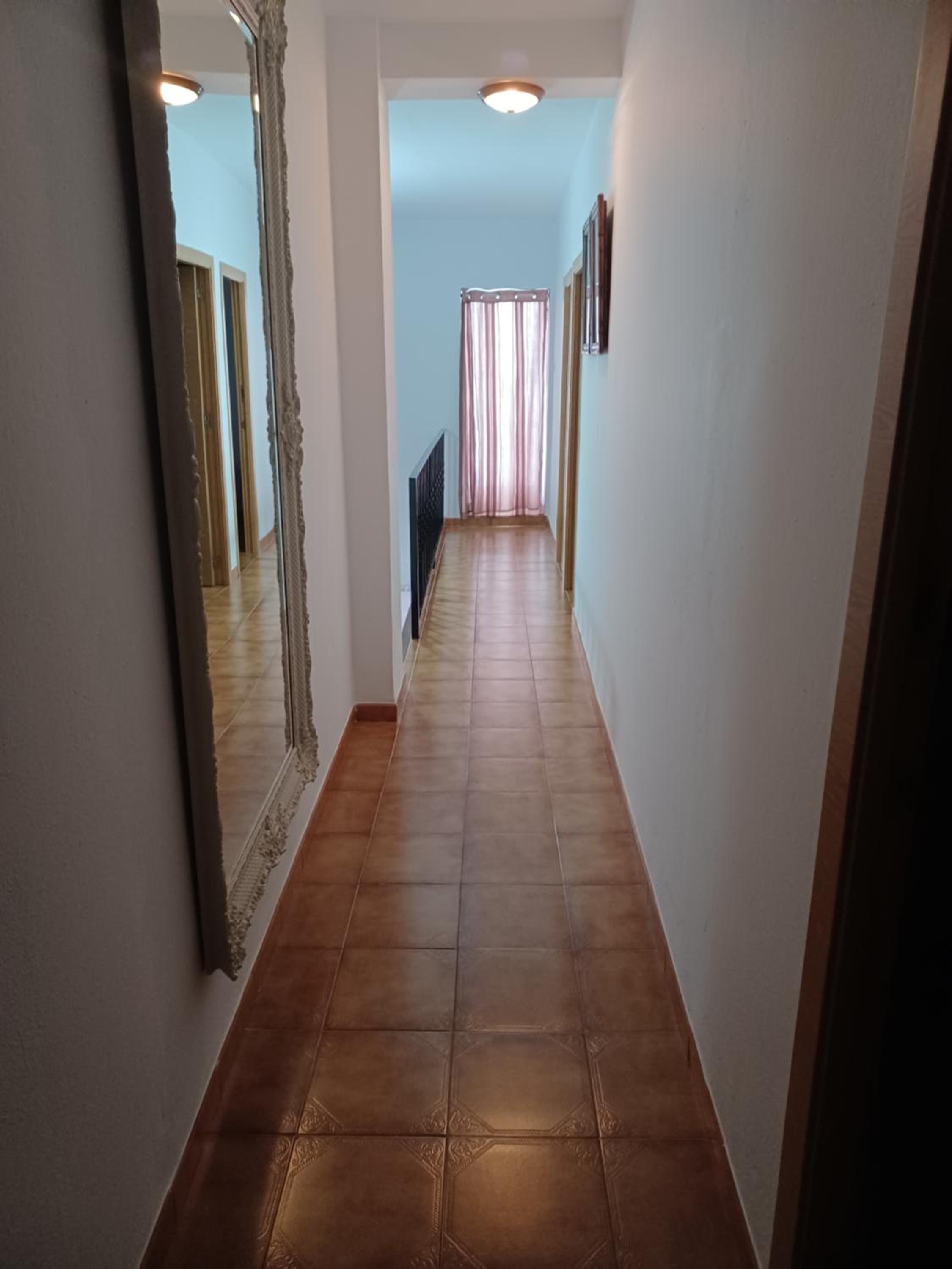 Four-Bedroom House - Photo 6