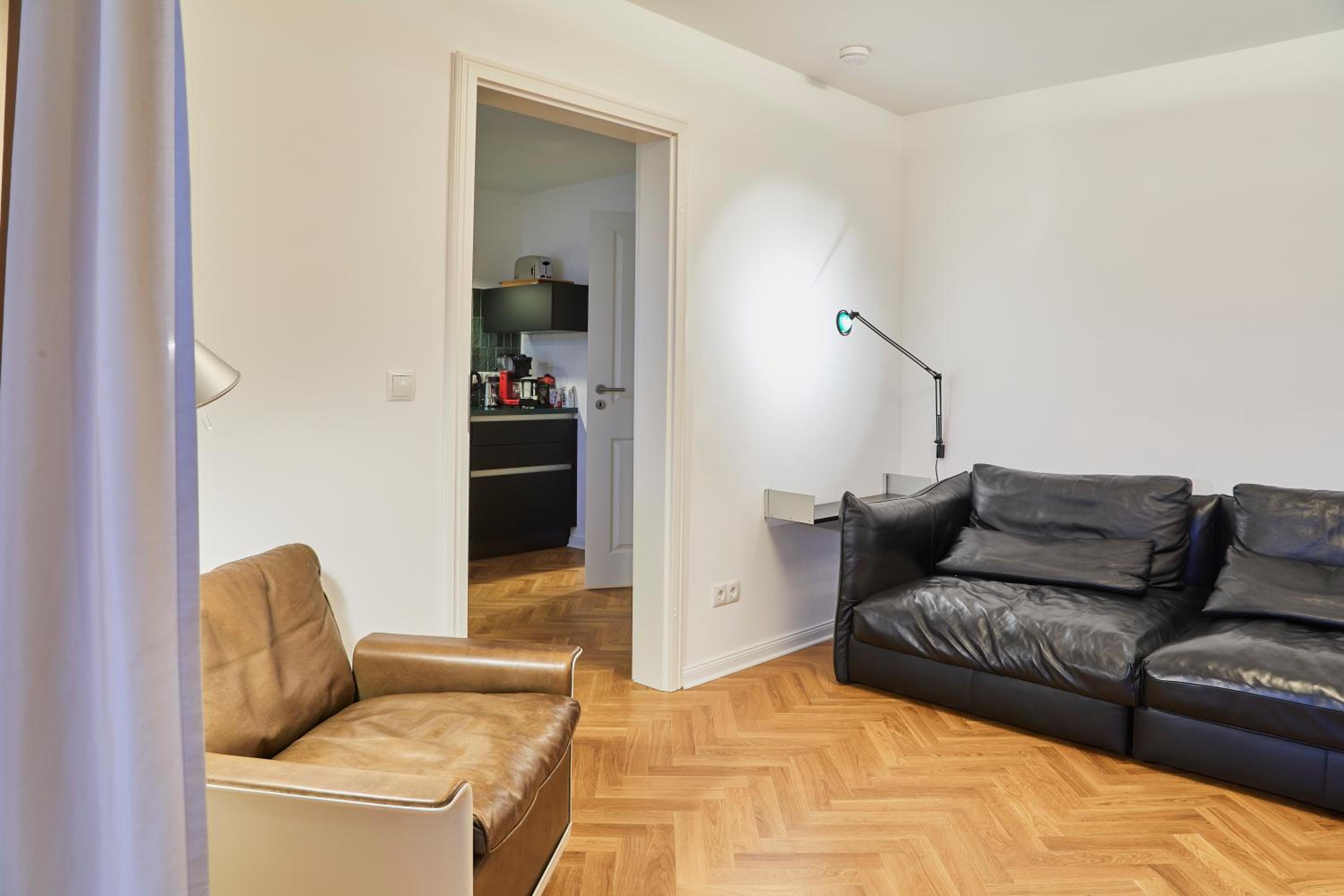 One-Bedroom Apartment - Photo 15