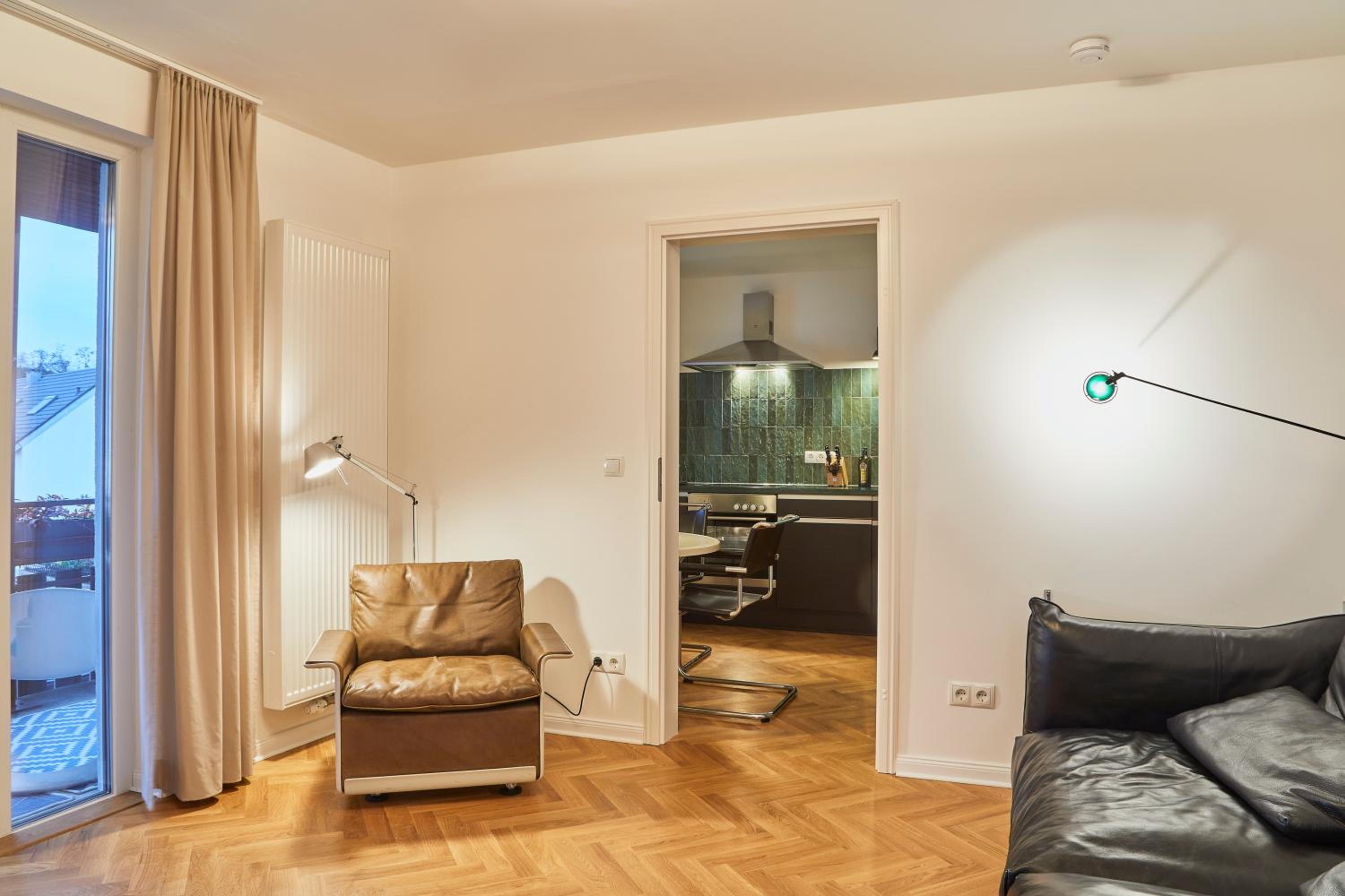 One-Bedroom Apartment - Photo 1