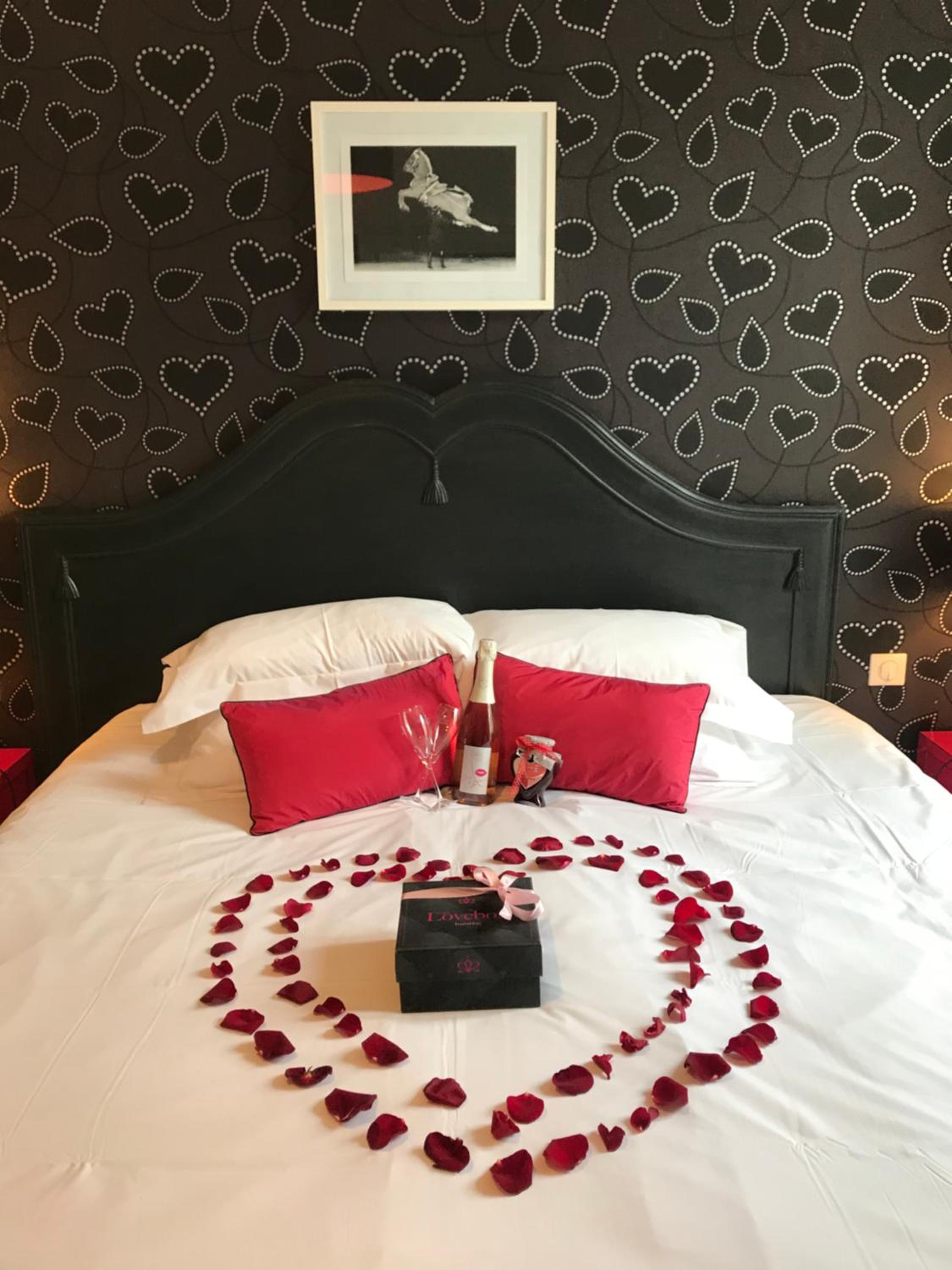 Superior Twin or Double Room photo 2