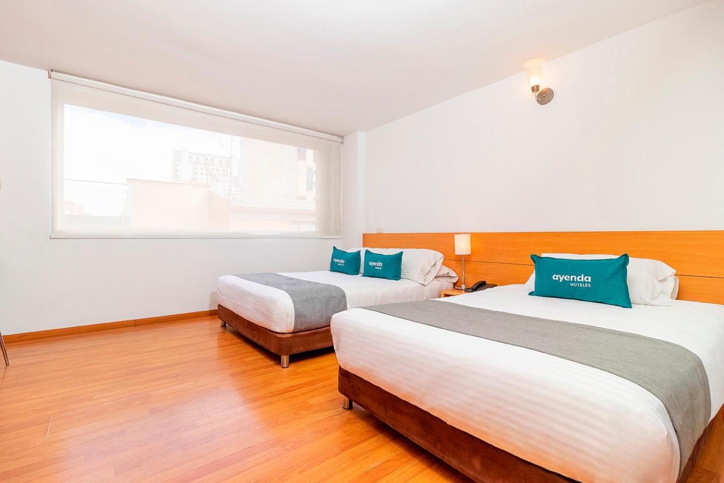 Superior Triple Room photo 3