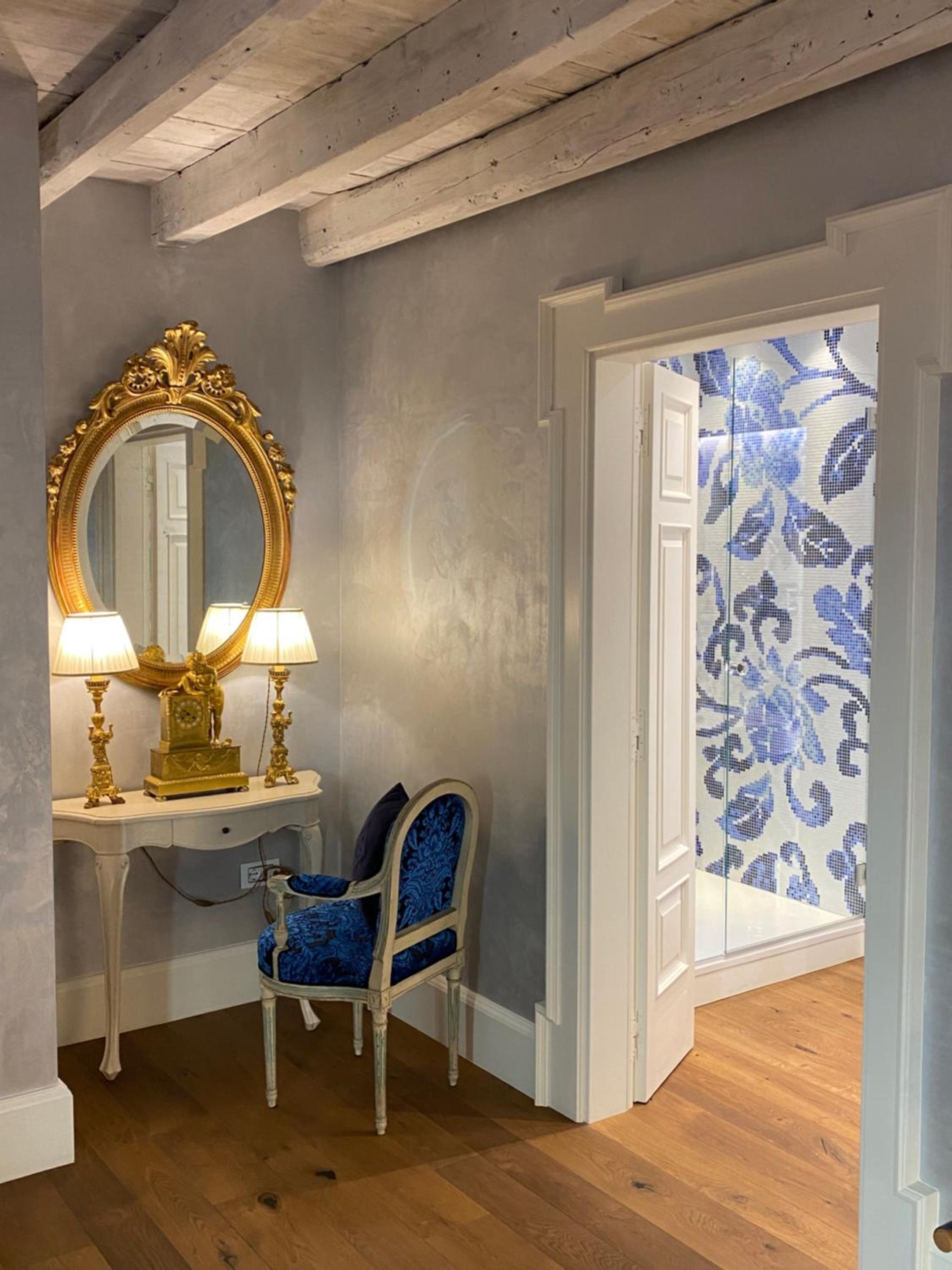 Suite with Terrace - Photo 11