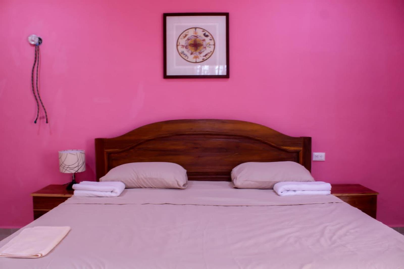Standard King Room photo 1
