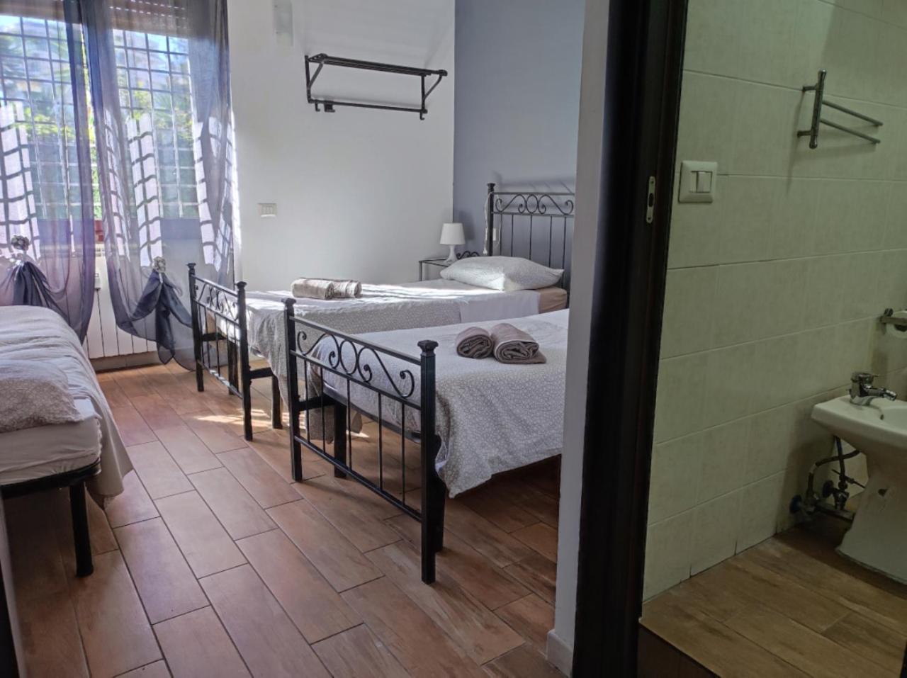 Triple Room photo 2