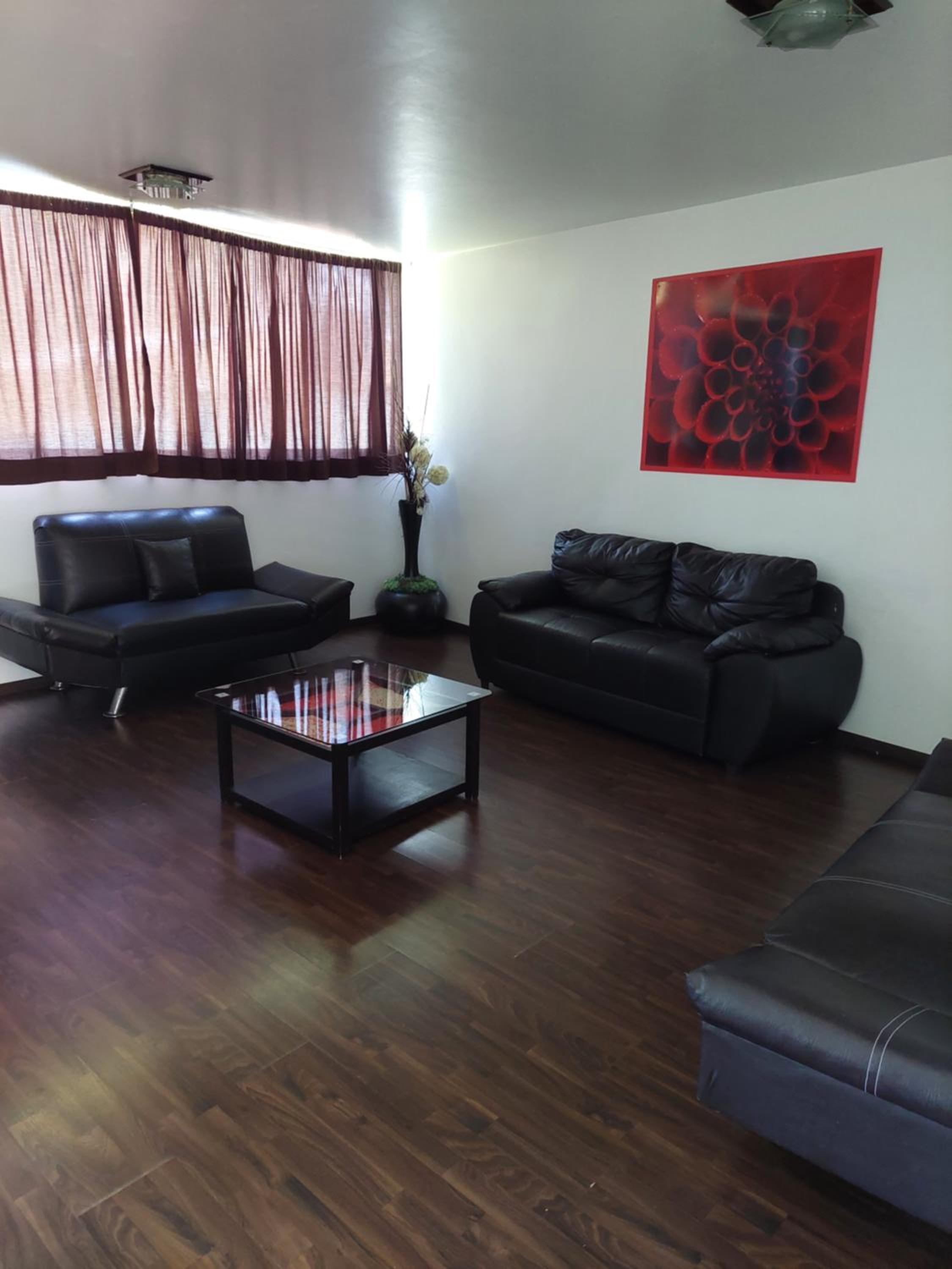 Suite photo 2