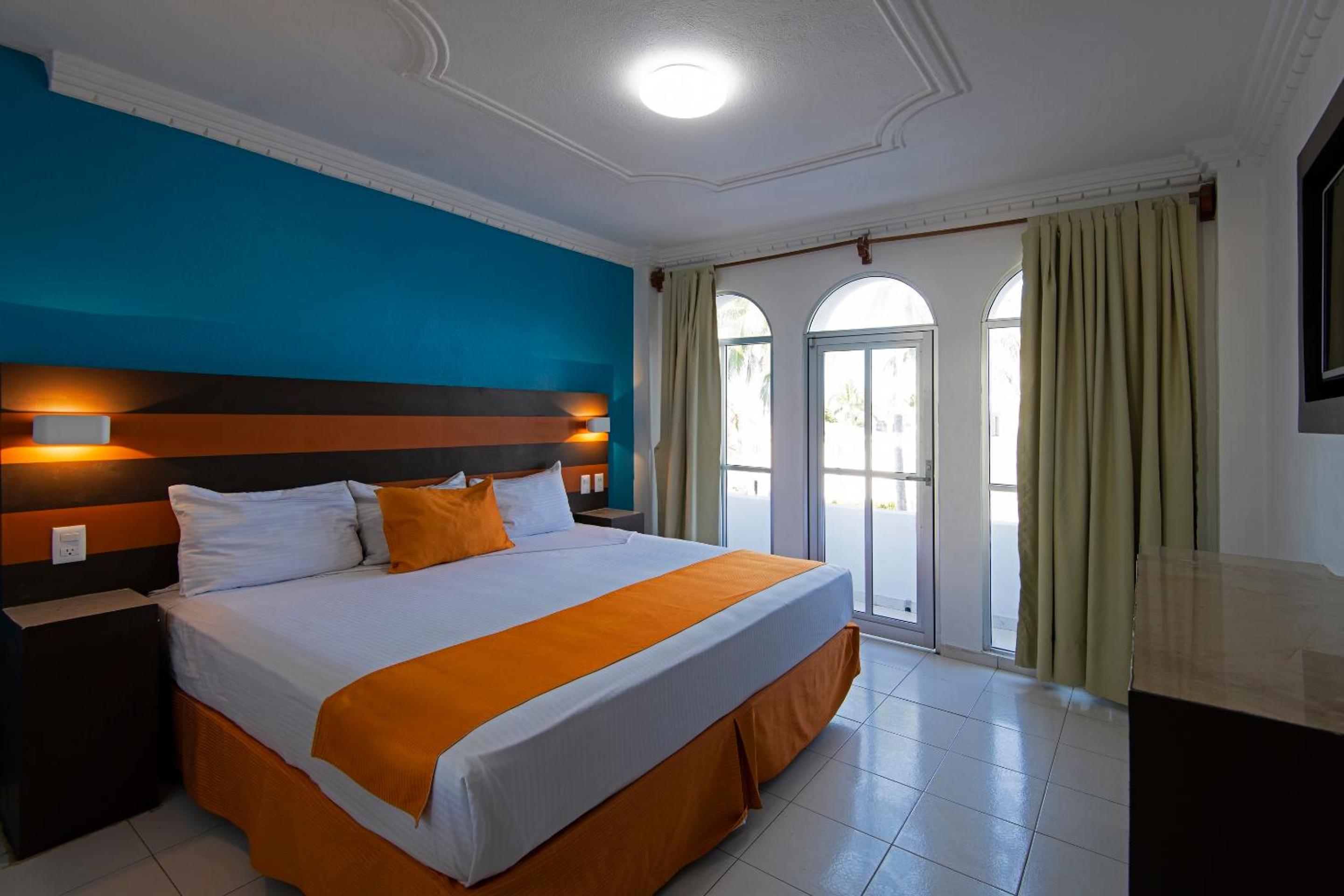 Double or Twin Room photo 1