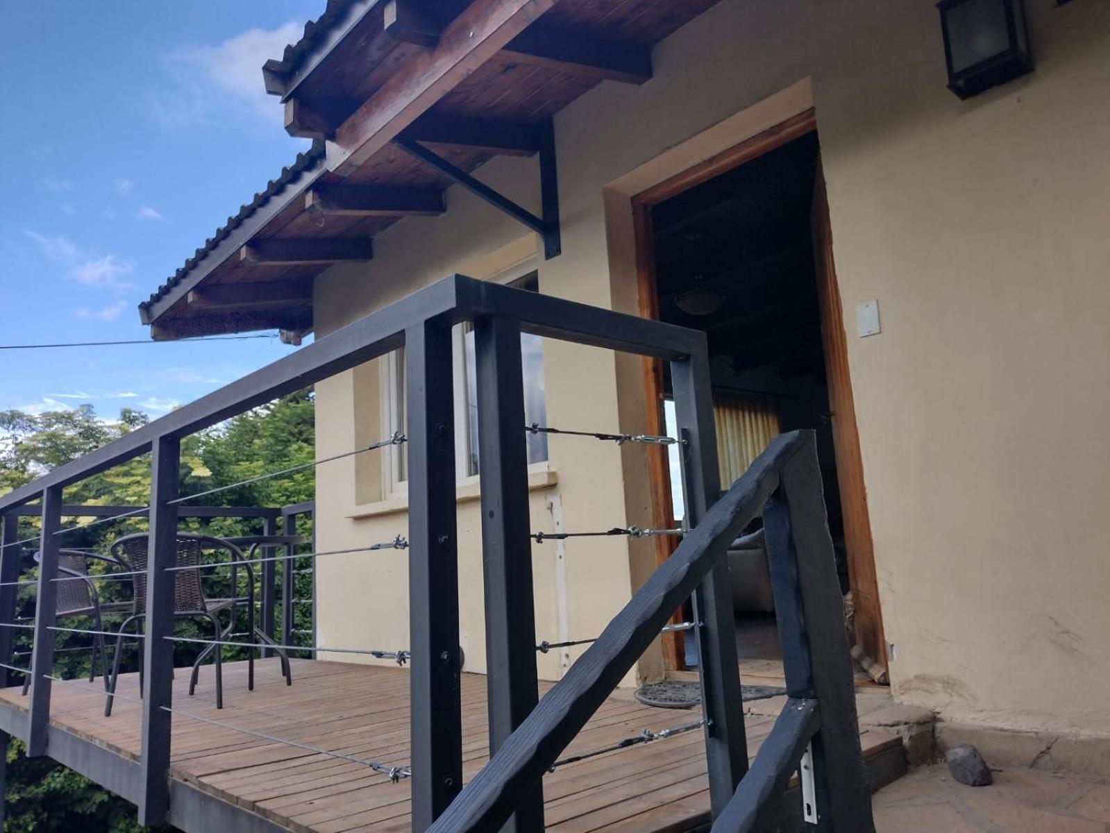 One-Bedroom House photo 2