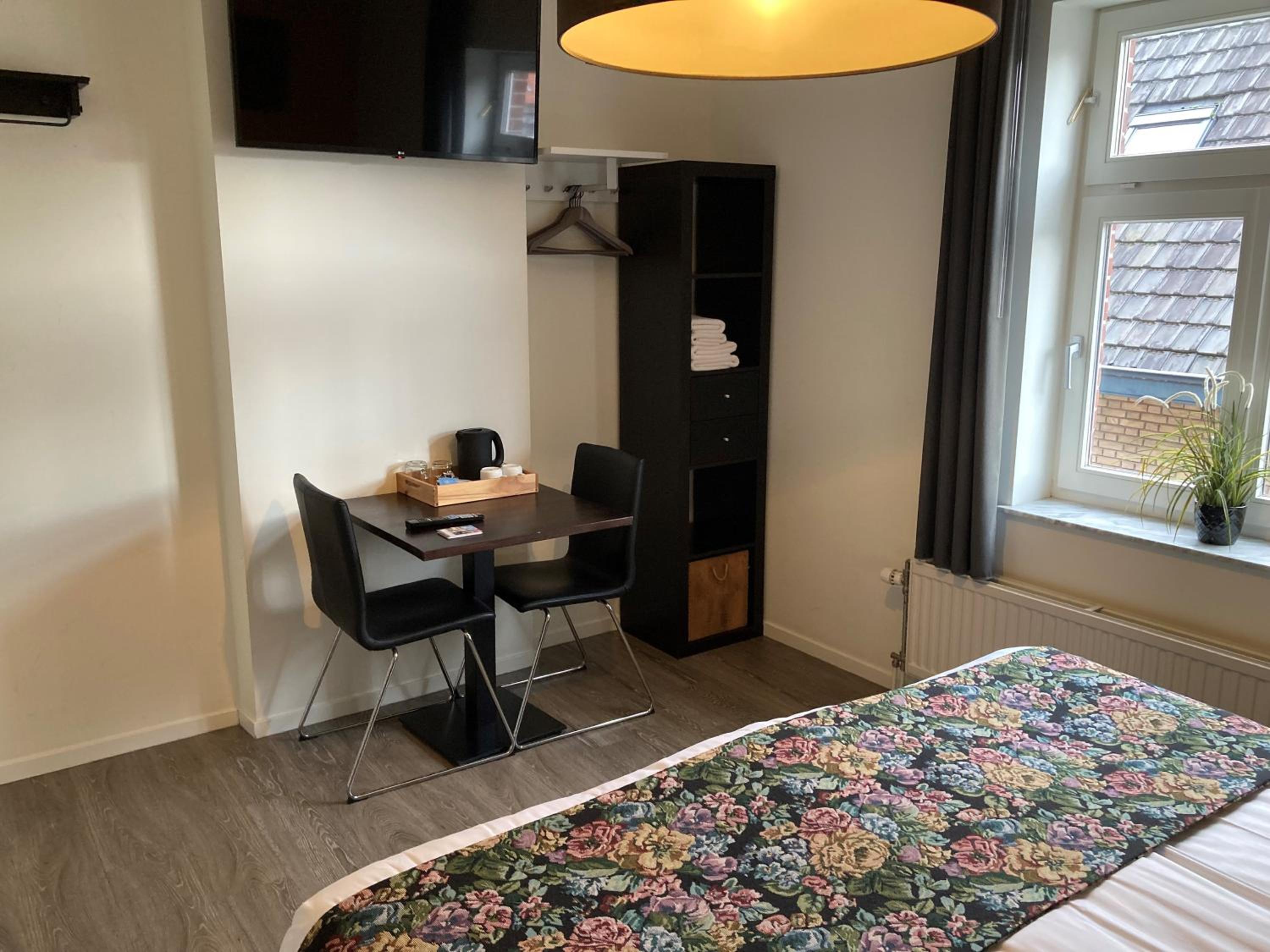 Twin Room photo 2