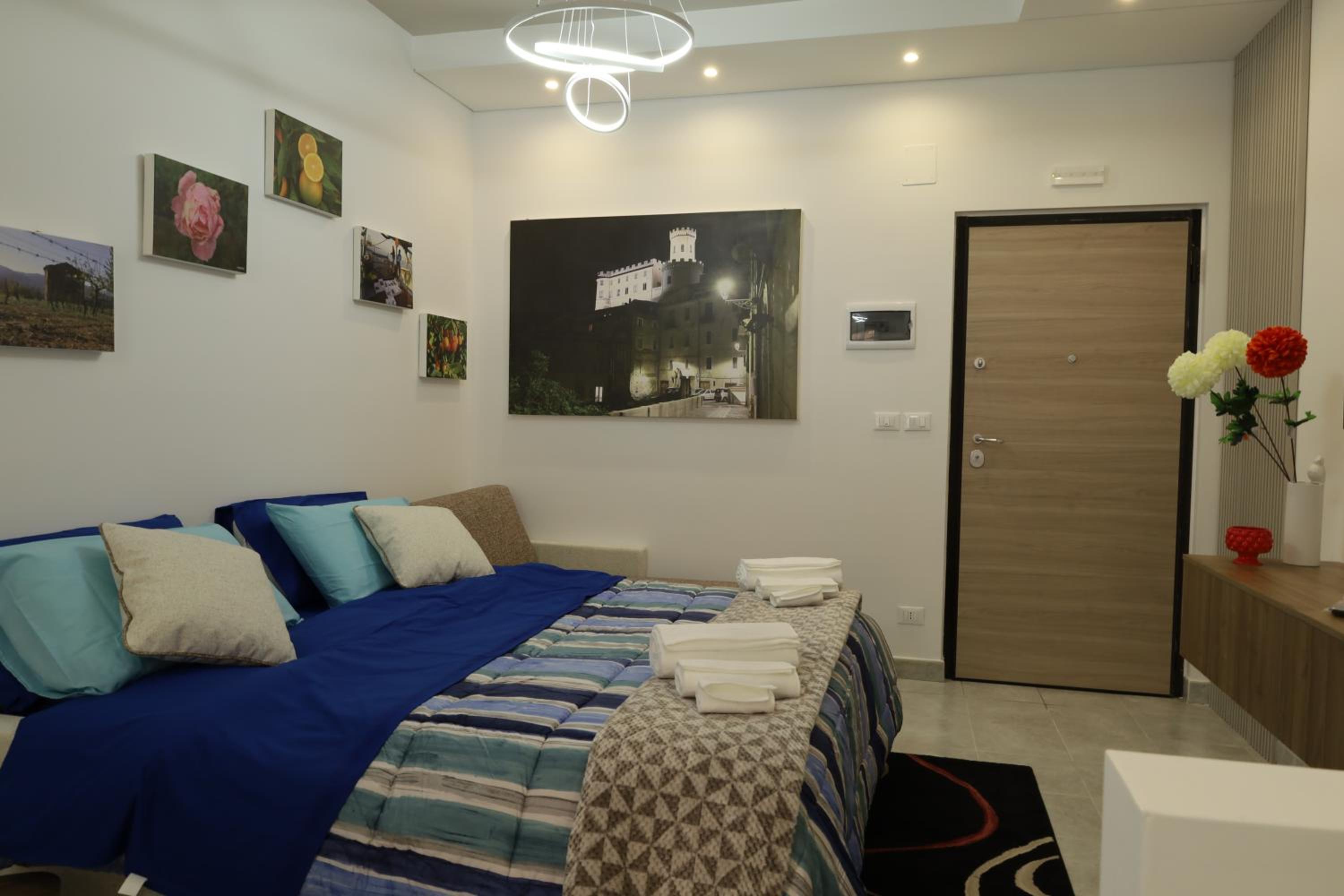 Deluxe Double Room with Extra Bed