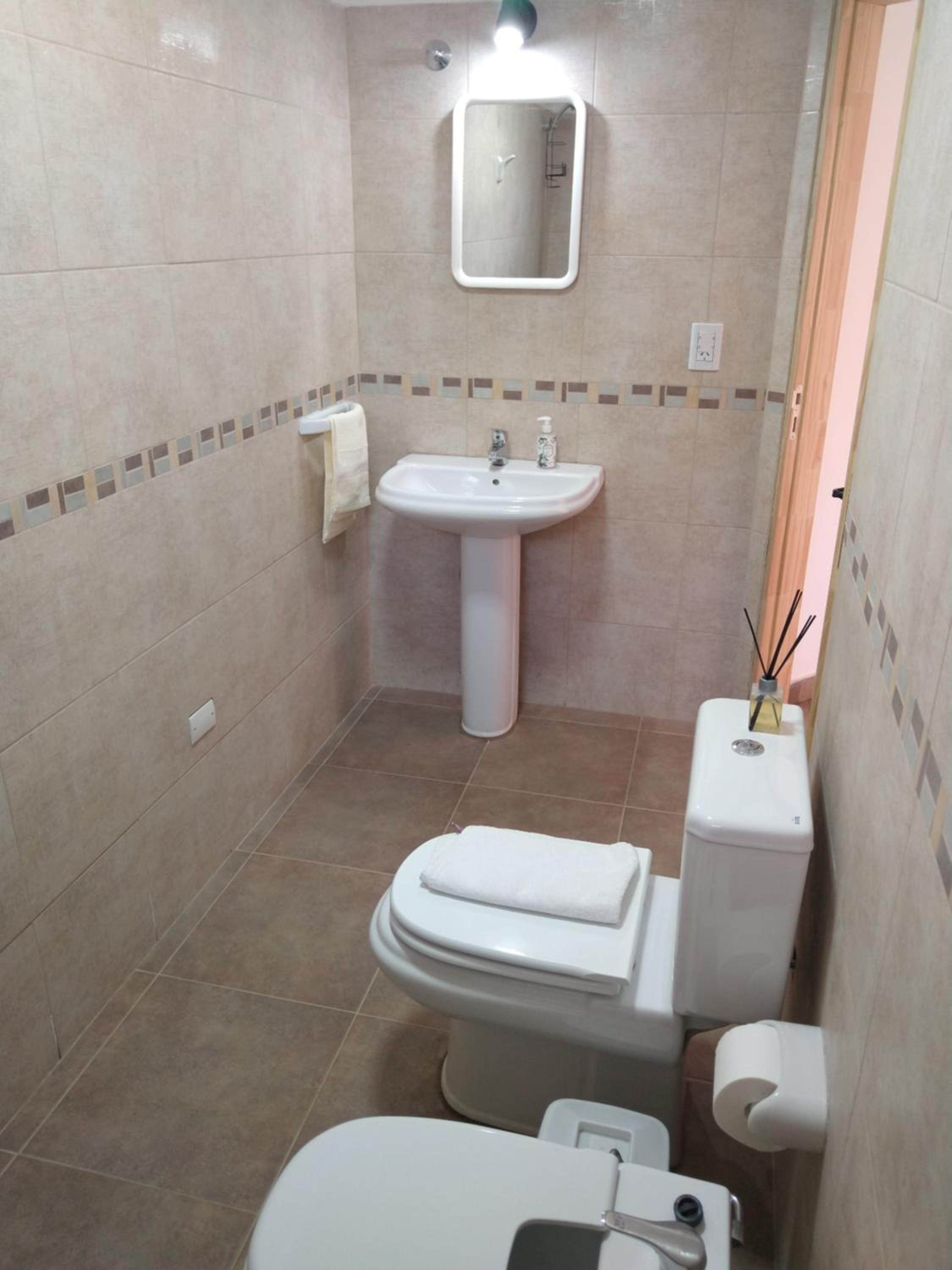 One-Bedroom House photo 3