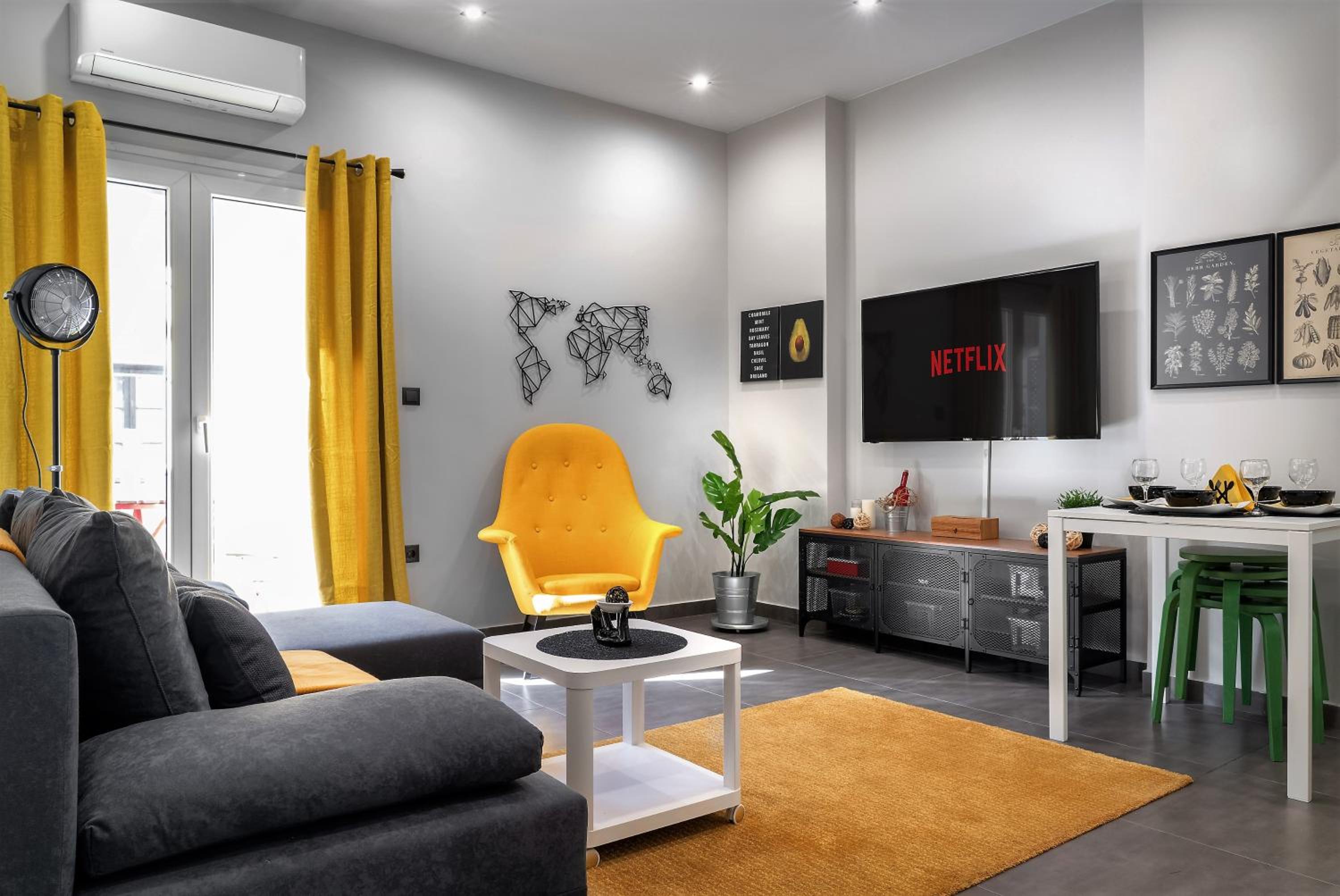 Apartment with Balcony