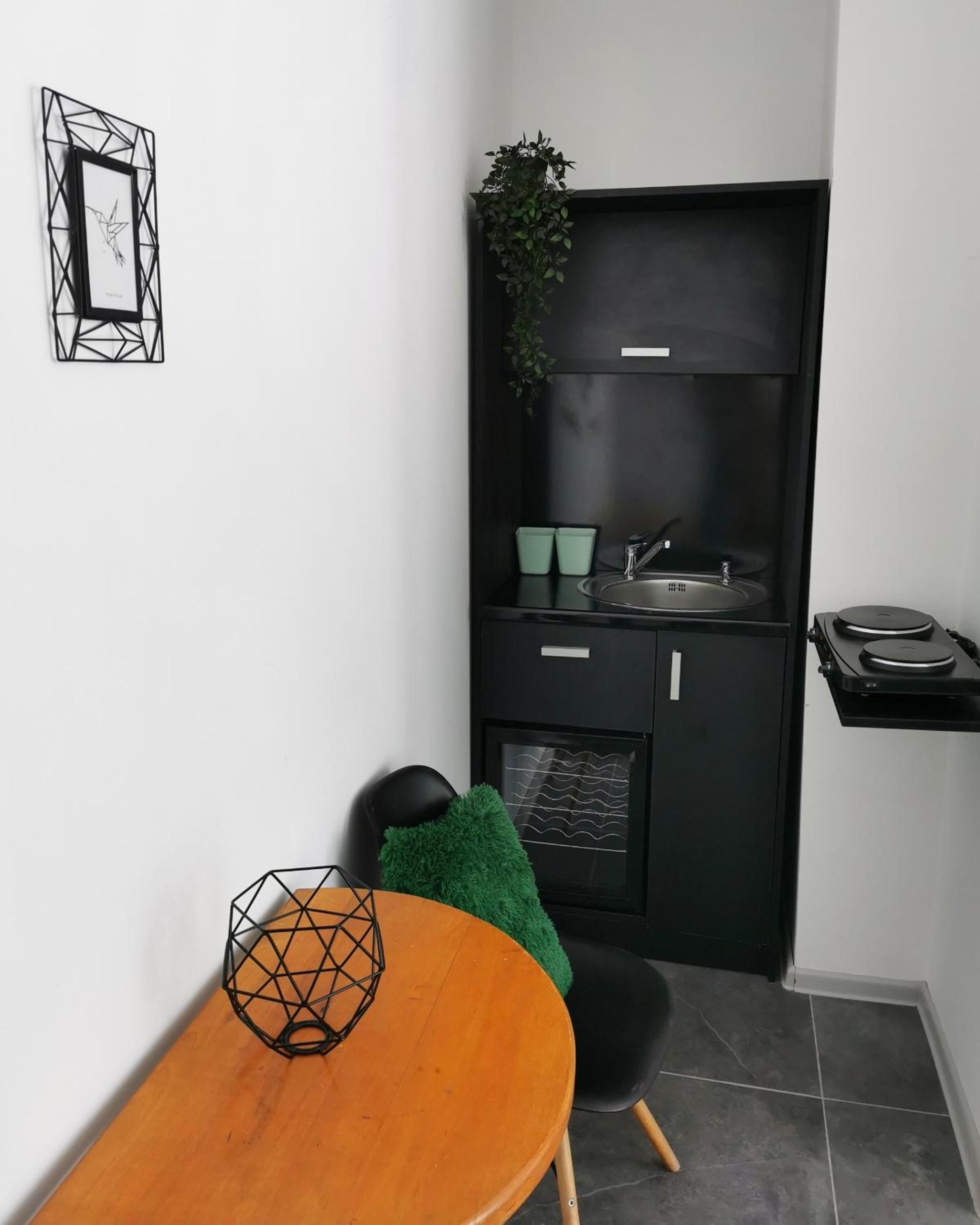 Apartment photo 2