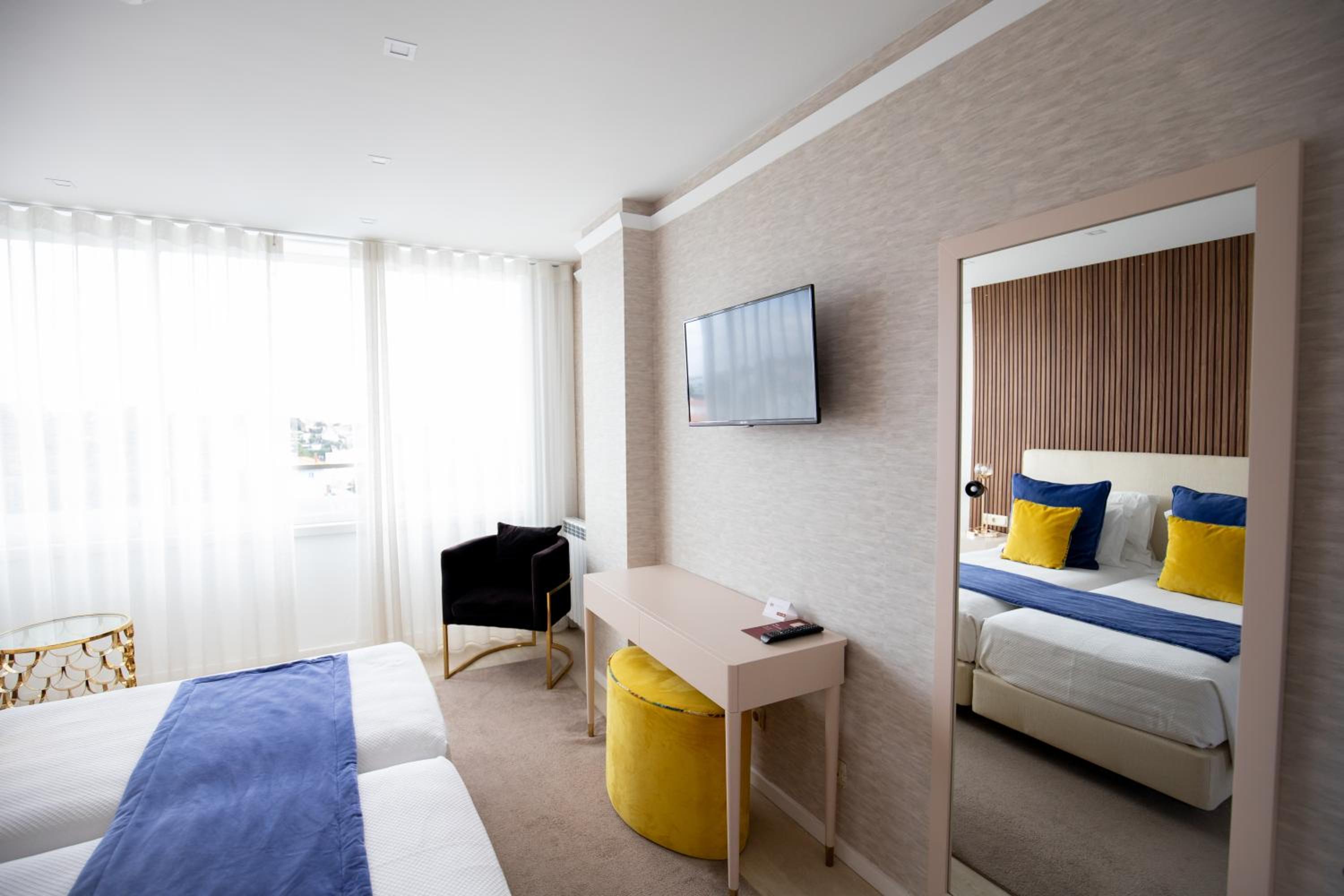 Deluxe Double Room photo 2