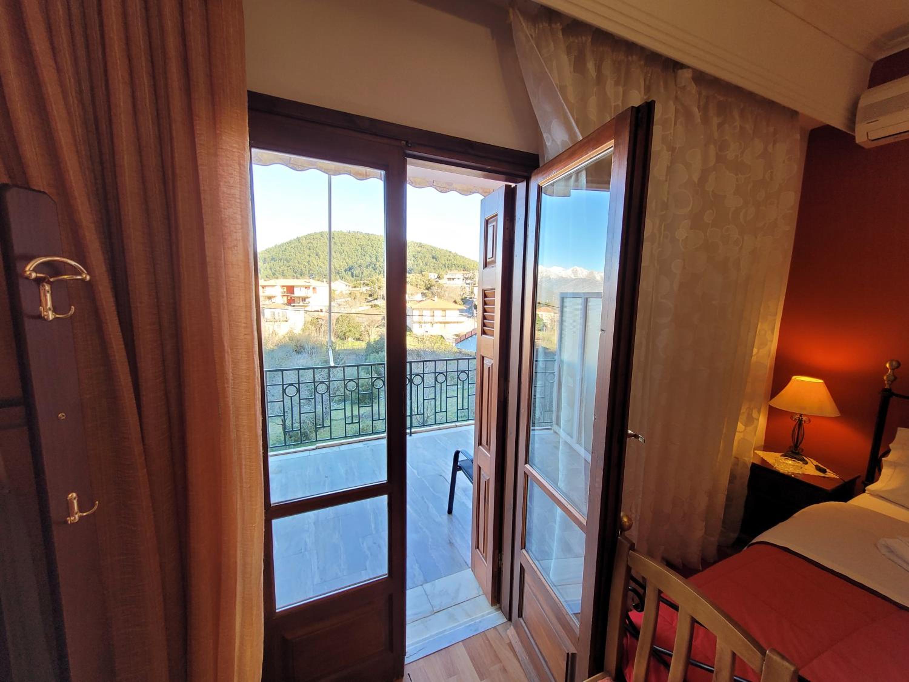 Double Room with Terrace - Photo 6