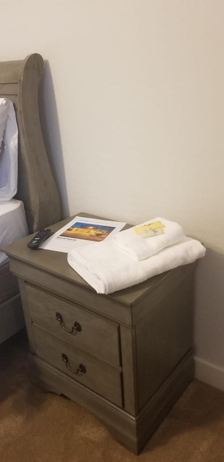 Deluxe Queen Room - Photo 2