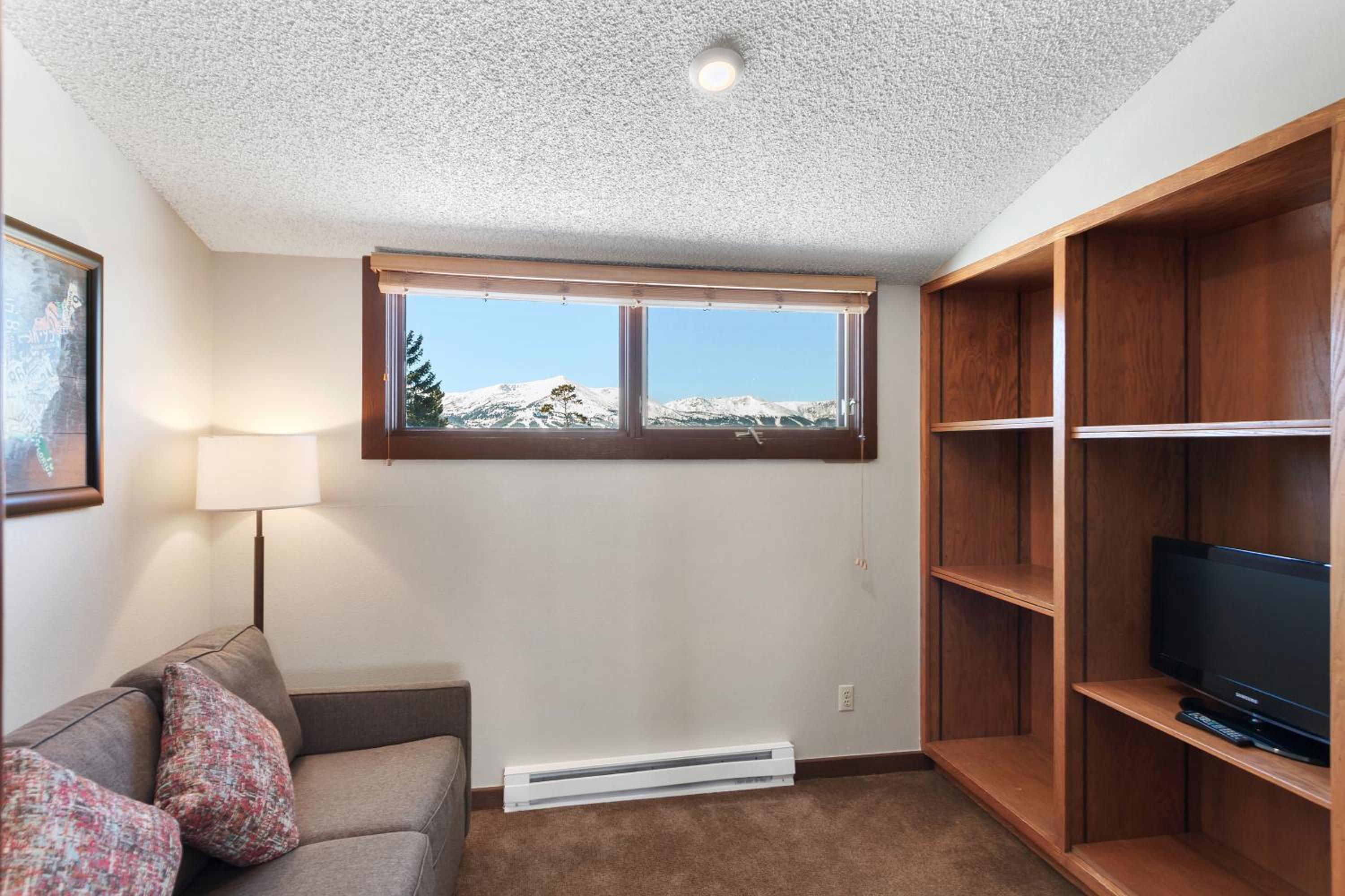 Penthouse Apartment - Photo 6