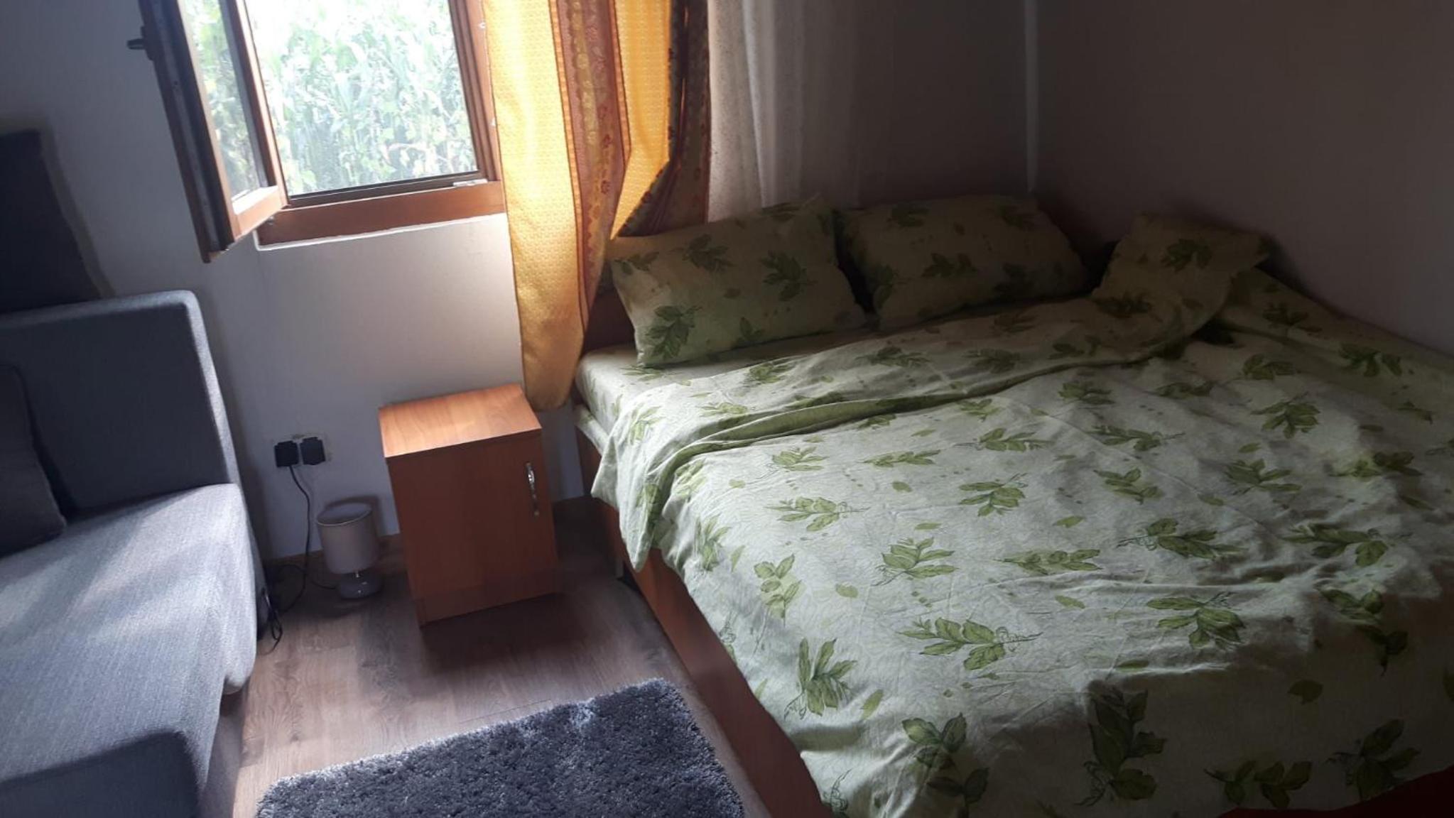 Deluxe Room (2 Adults + 1 Child) photo 1