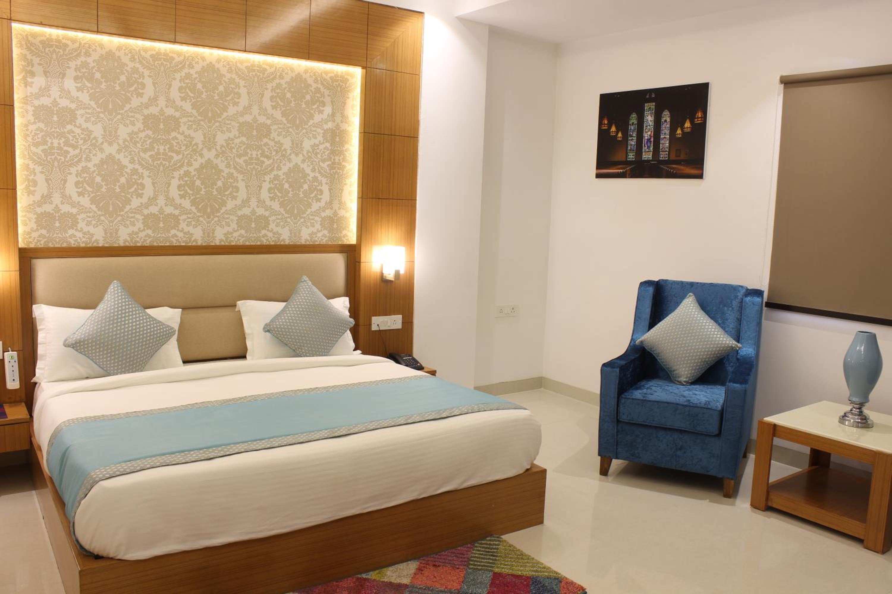 Premium Room - Photo 5