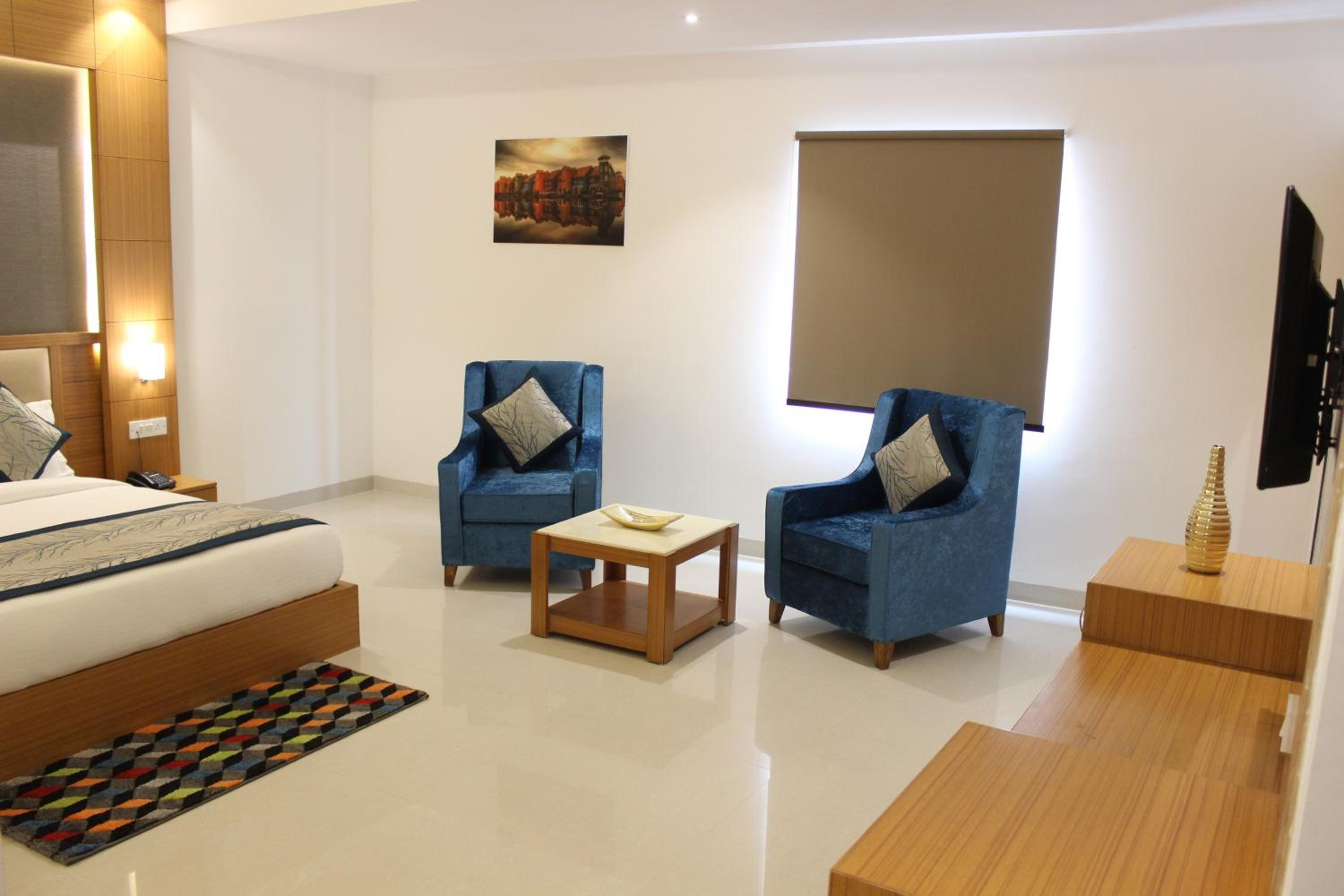 Premium Room - Photo 13