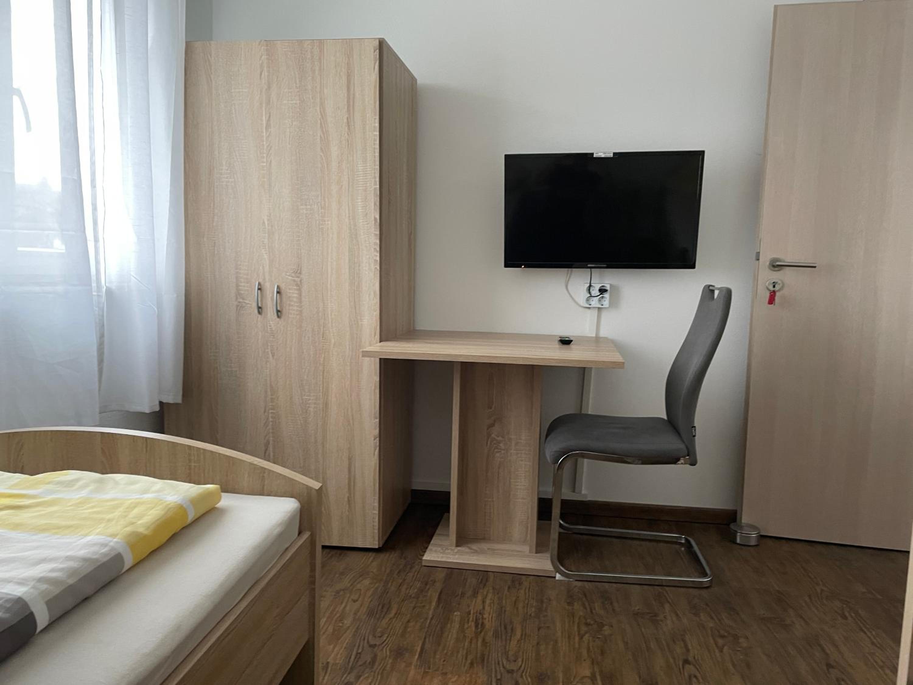 Classic Triple Room photo 2